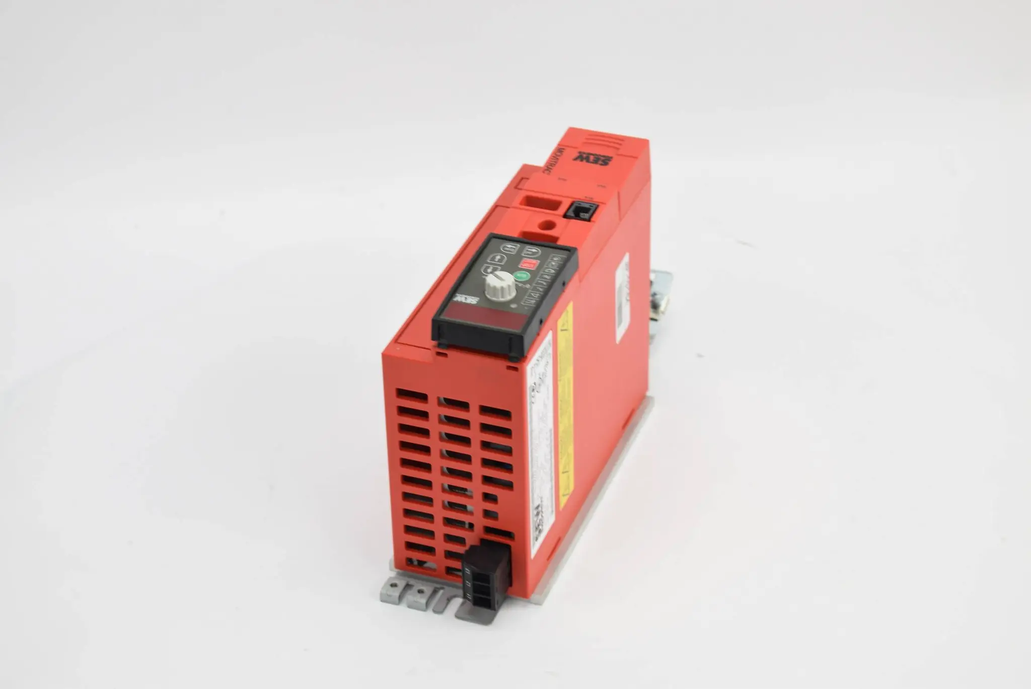 Produktfoto 1 von SEW movitrac® B Standard-Umrichter MC07B0008-5A3-4-00/FSC11B Inkl. FBG11B