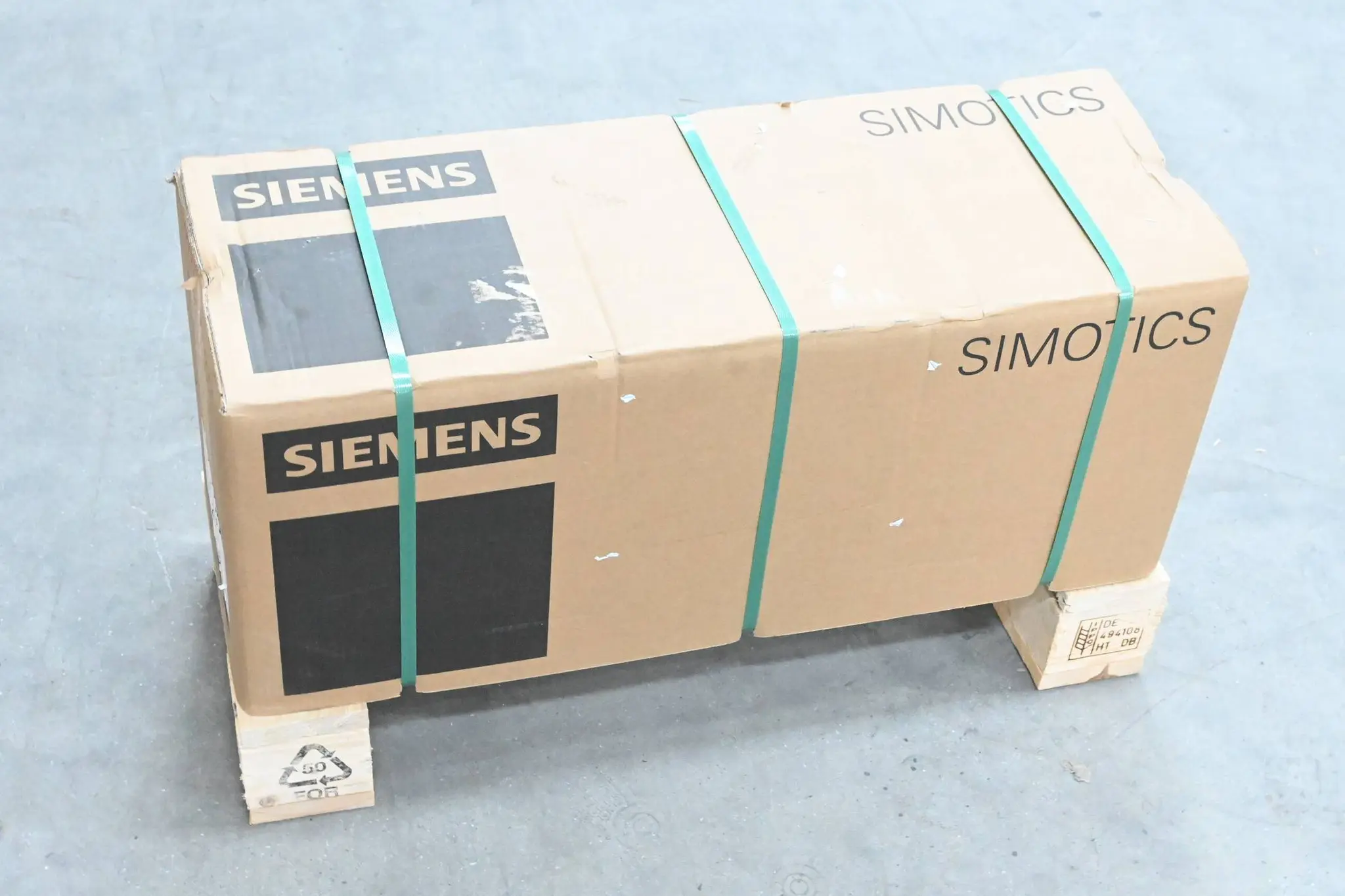 Produktfoto 1 von Siemens Simotics S Synchronmotor 1FT7086-5WH71-1CG1-Z ( 1FT7 086-5WH71-1CG1-Z )
