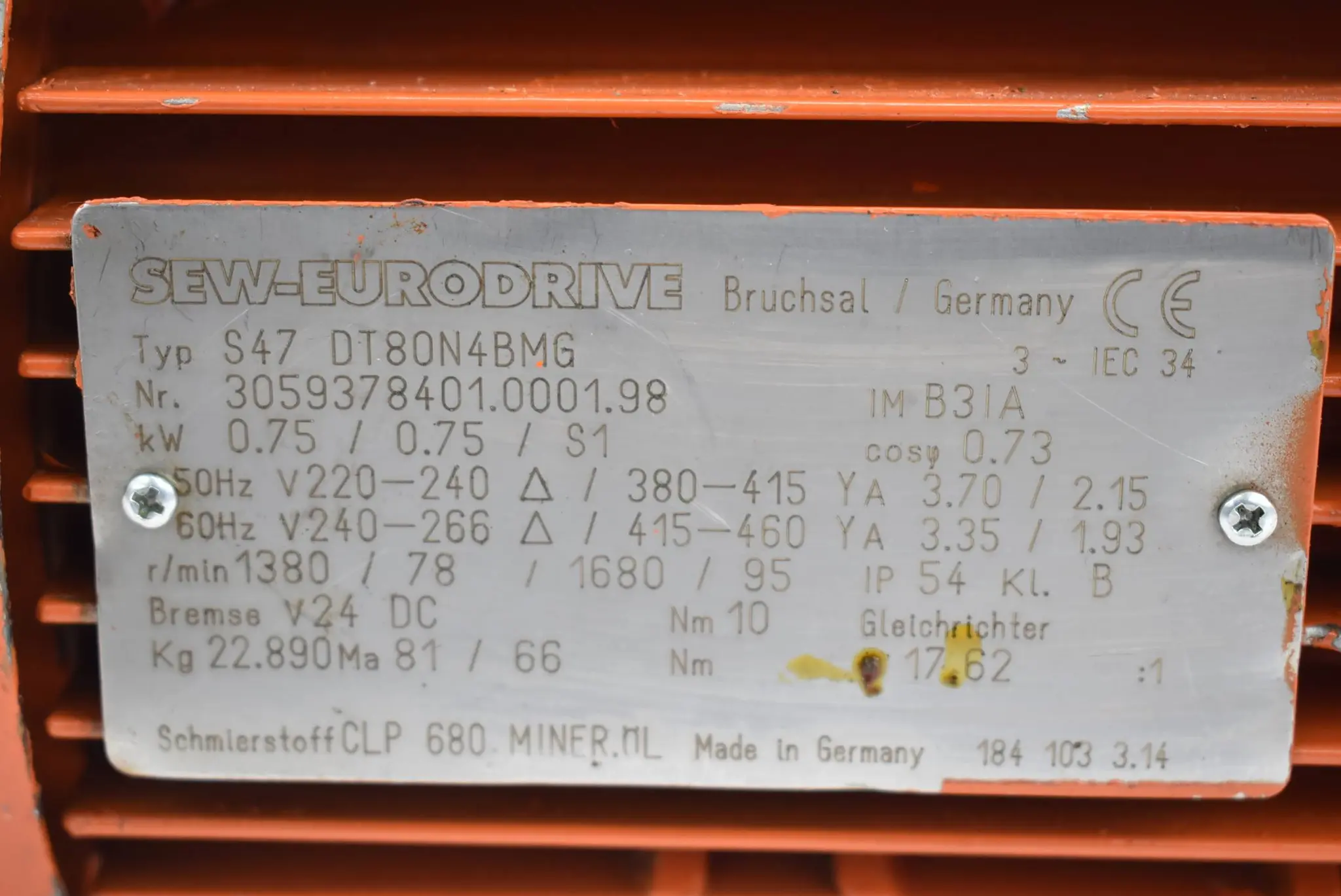 Produktfoto 1 von SEW Eurodrive Getriebemotor S47 DT80N4BMG ( S47DT80N4BMG ) 0,75kW 1380r/min.