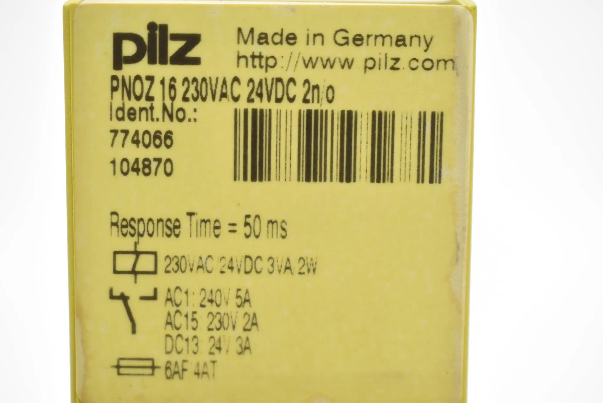 Produktfoto 1 von Pilz PNOZ 16 Sicherheitsschaltgerät ( 774066 )