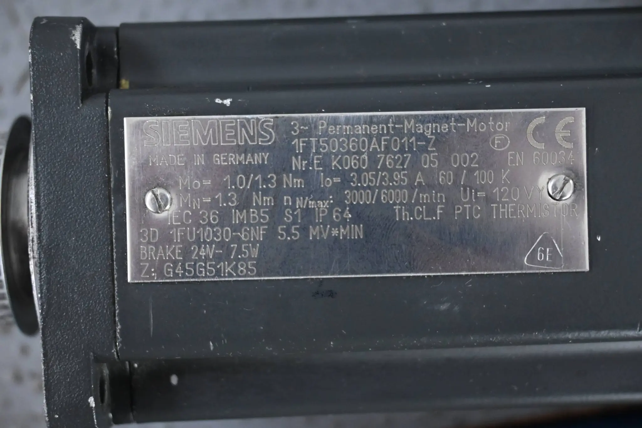 Produktfoto 1 von Siemens Servomotor 1FT5036-0AF01-1-Z inkl. Heidenhain Drehgeber ROD 426.001B-360