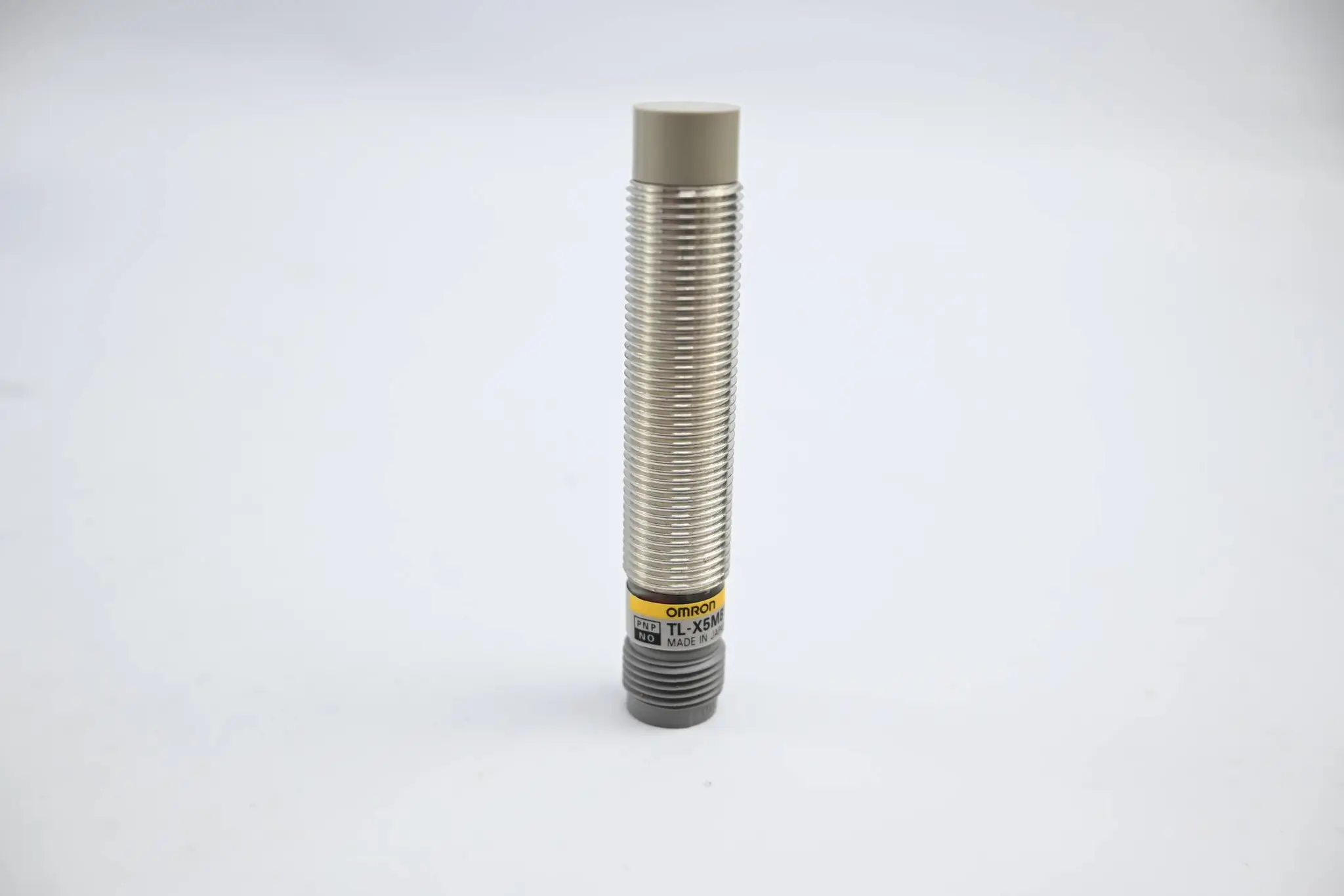 Produktfoto 1 von Omron Proximity Switch Näherungsschalter 12-24 VDC ( TL-X5MB1-P1L )