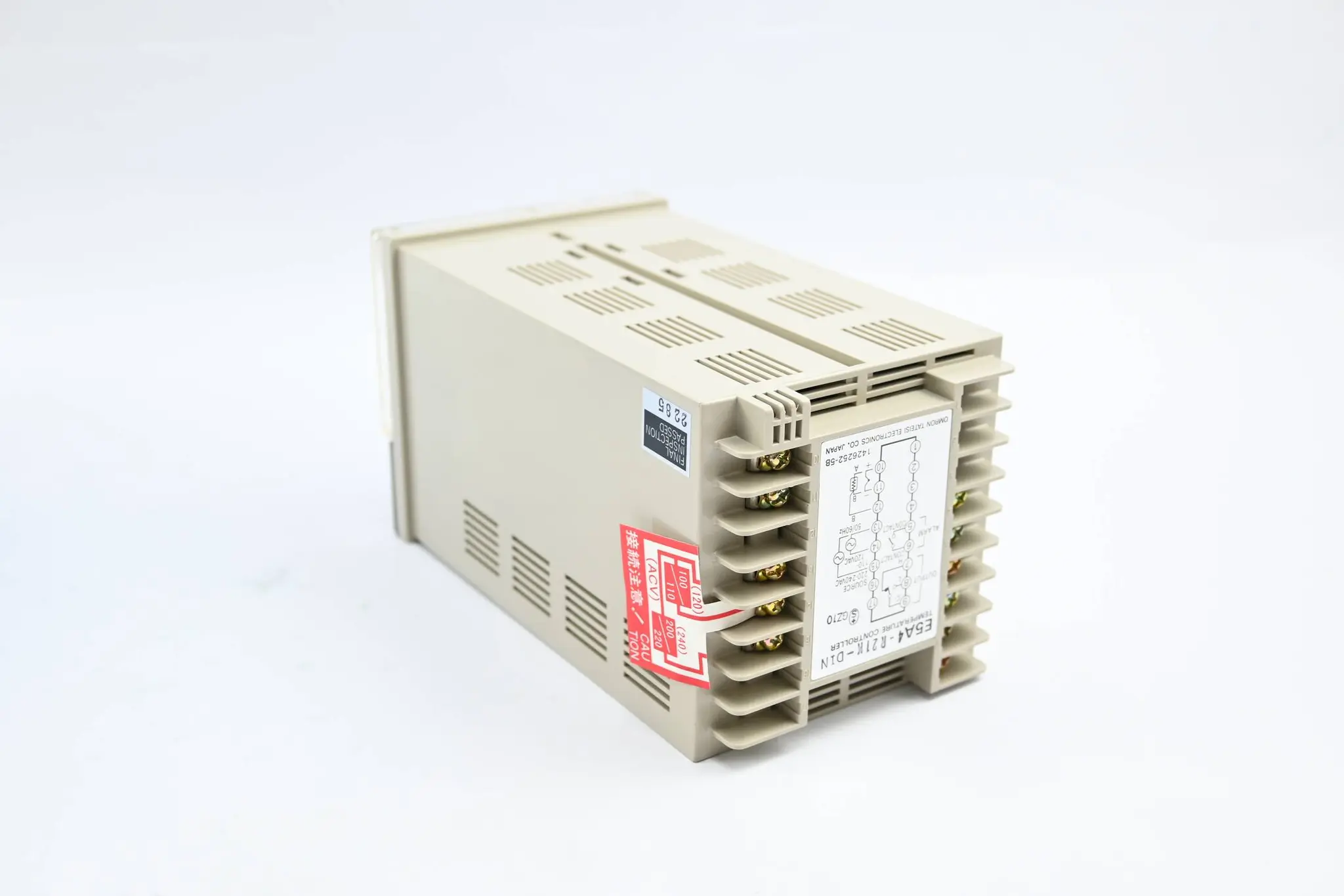 Produktfoto 1 von Omron Temperatur Controller 0-399°C 110/120/220/240 VAC ( E5A4-R21K-DIN )