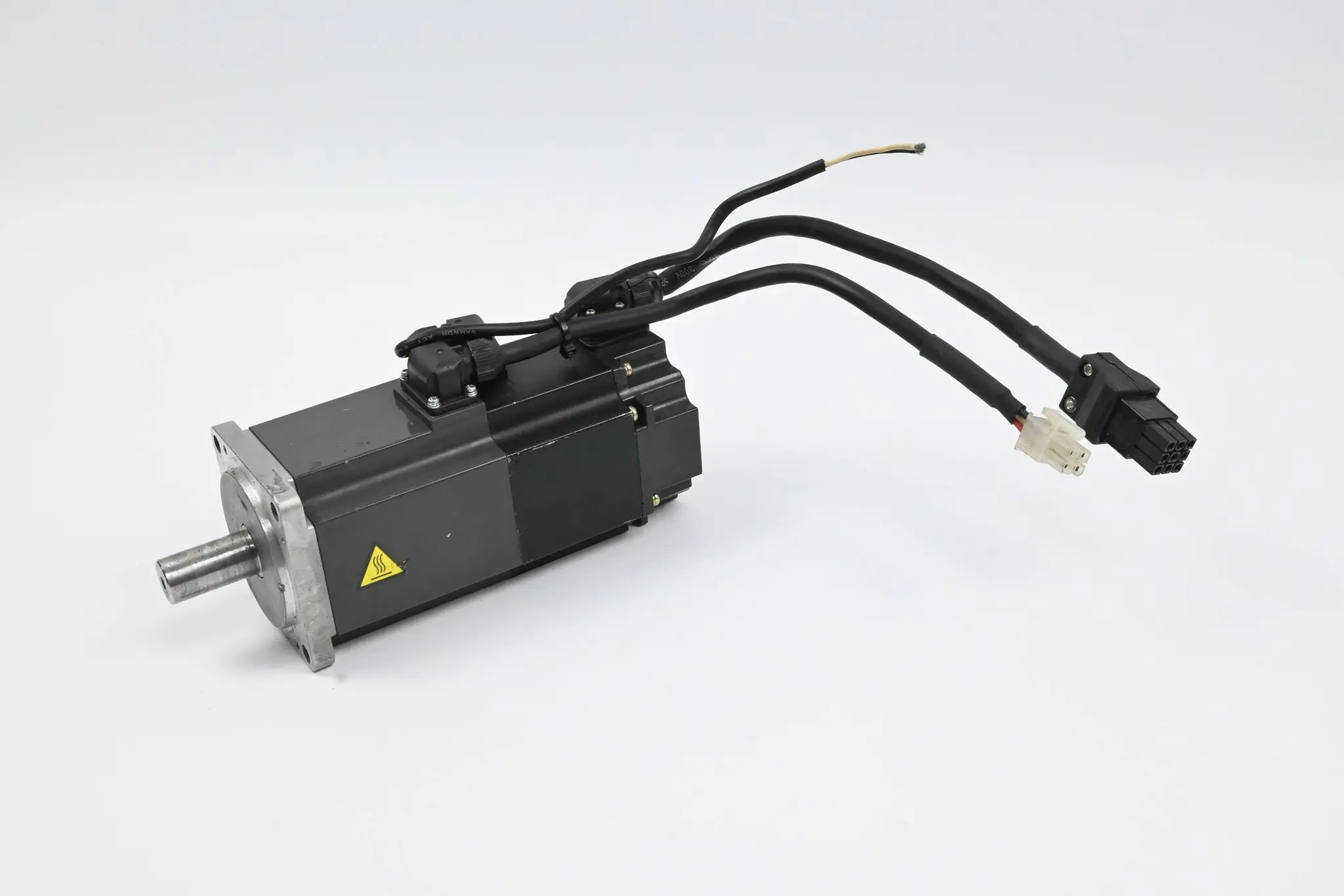 Produktfoto 1 von Mitsubishi AC Servomotor HF-KP43BG1 ( HFKP43BG1 )
