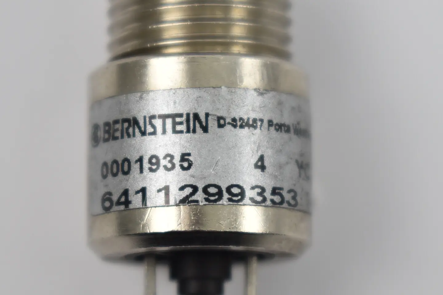 Produktfoto 1 von Bernstein induktiver Sensor 6411299353 ( 0001935 )