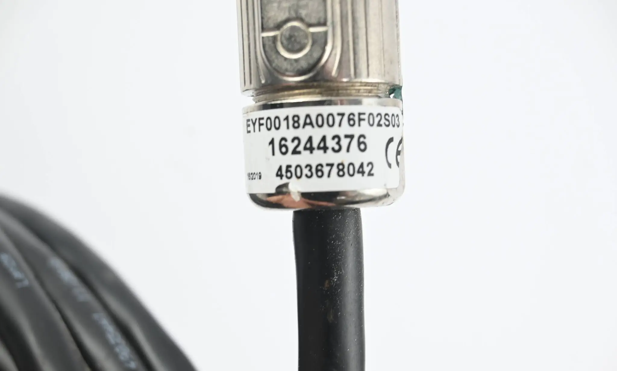 Produktfoto 1 von Lenze Encoderkabel EYF0018A0076F02S03 ( 16244376 )