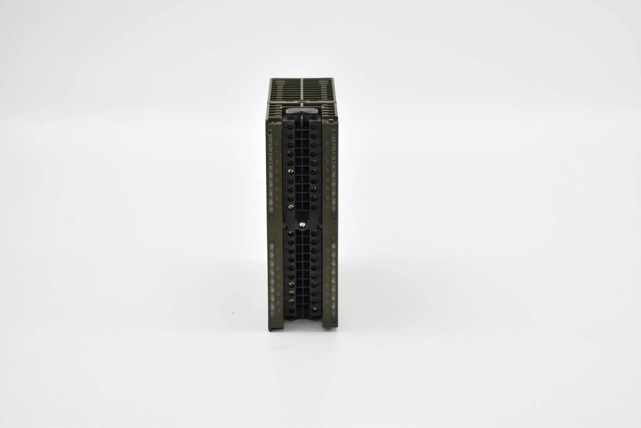 Produktfoto 1 von Siemens Simatic S7-300 SM321 6ES7 321-1BL00-0AA0 ( 6ES7321-1BL00-0AA0 )