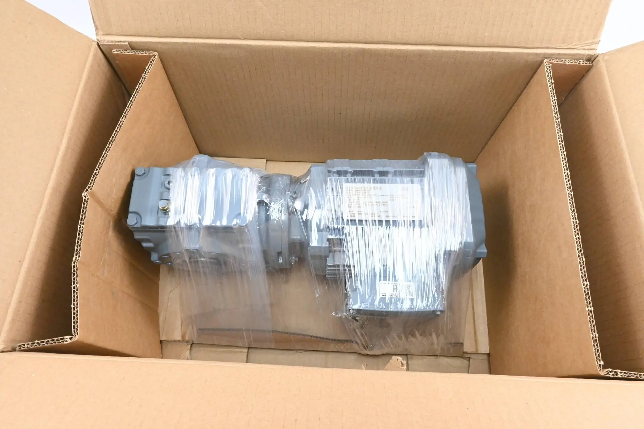 Produktfoto 1 von SEW Eurodrive Getriebemotor SA47 DRN80MK ( SA47DRN80MK )
