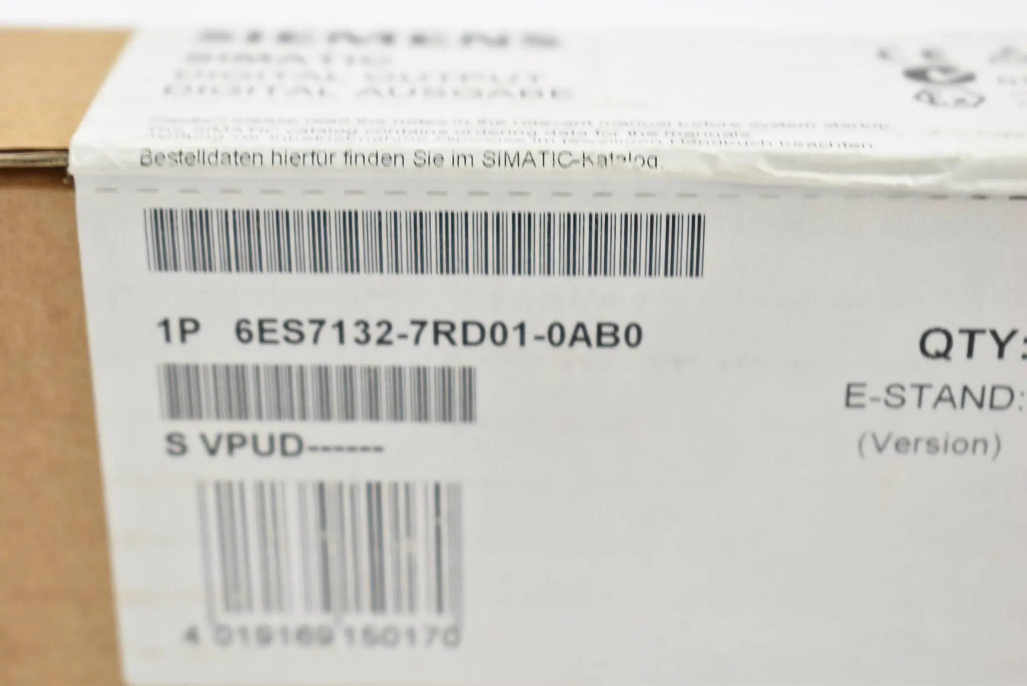 Produktfoto 1 von Siemens Simatic Digital Output 6ES7132-7RD01-0AB0 ( 6ES7 132-7RD01-0AB0 ) E1