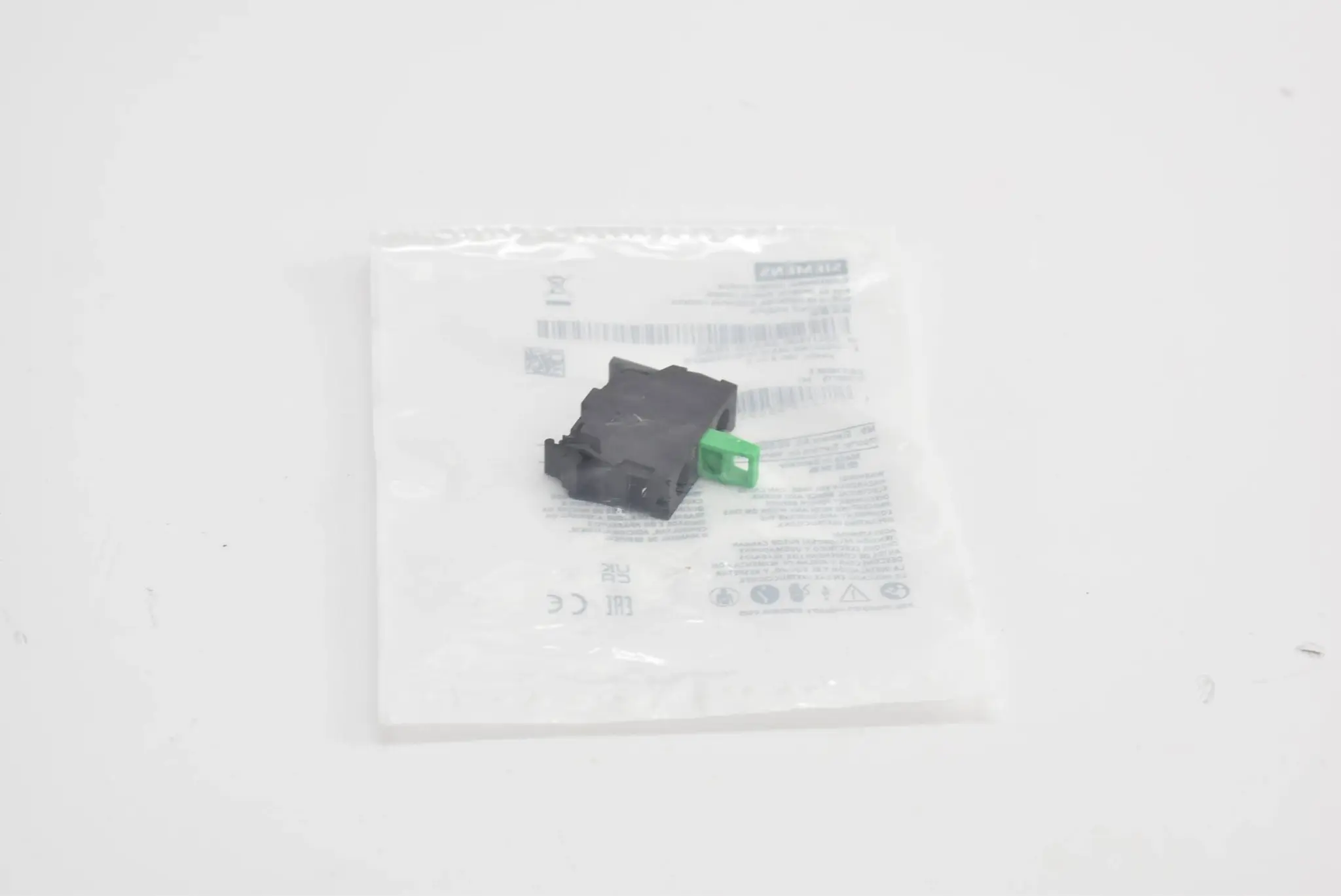 Produktfoto 1 von Siemens contact module 3SU1 400-2AA10-1BA0 ( 3SU1400-2AA10-1BA0 )