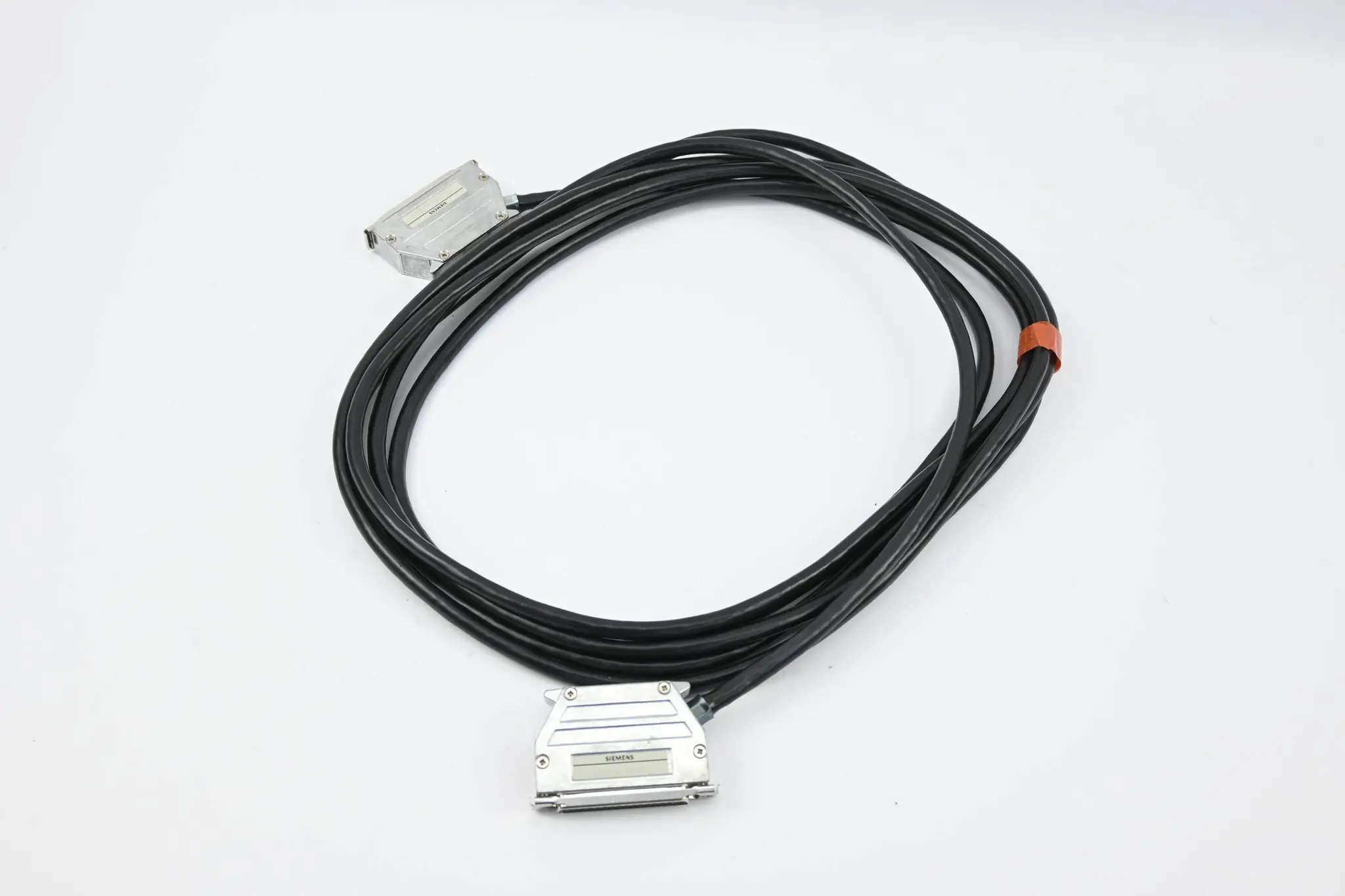 Produktfoto 1 von Siemens Simatic S5 Steckleitung 6ES5721-0BF00 ( 6ES5 721-0BF00 ) 5m