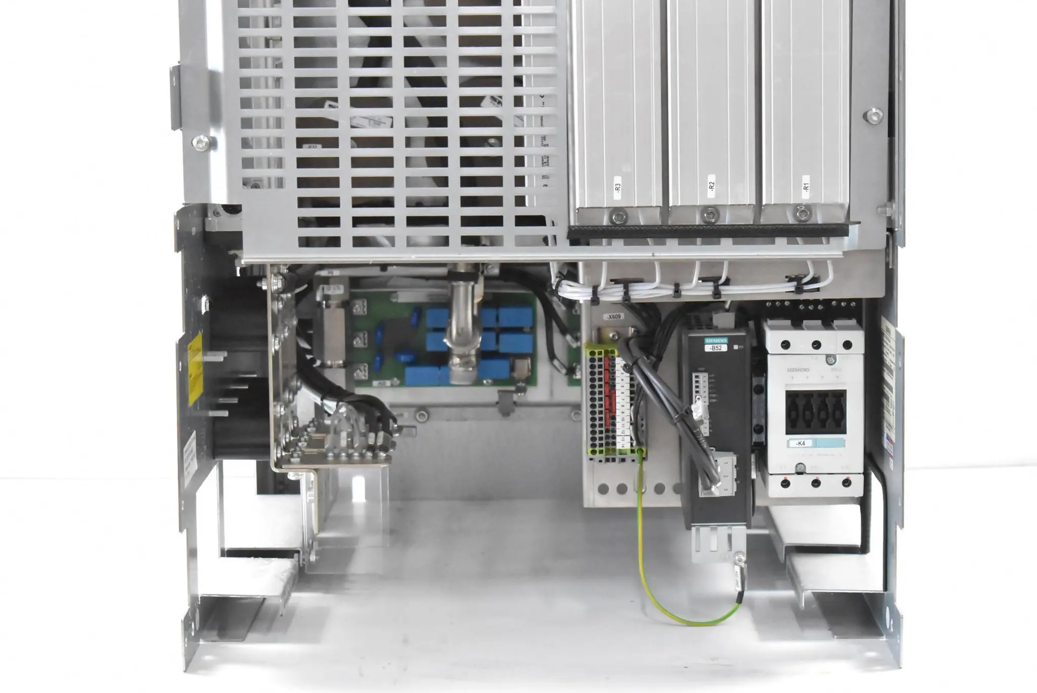 Produktfoto 1 von Siemens 1700kW 500-690V 1560A 6SL3005-0FG41-6AA5 ( 6SL3 005-0FG41-6AA5 ) E.2PE A