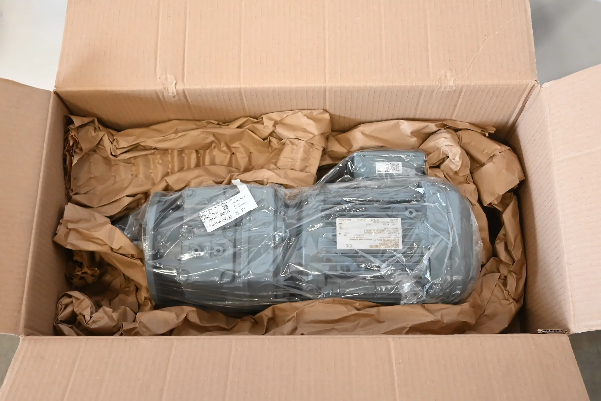 Produktfoto 1 von SEW-Eurodrive Getriebemotor RF47 DRN90S4 ( RF47DRN90S4 )