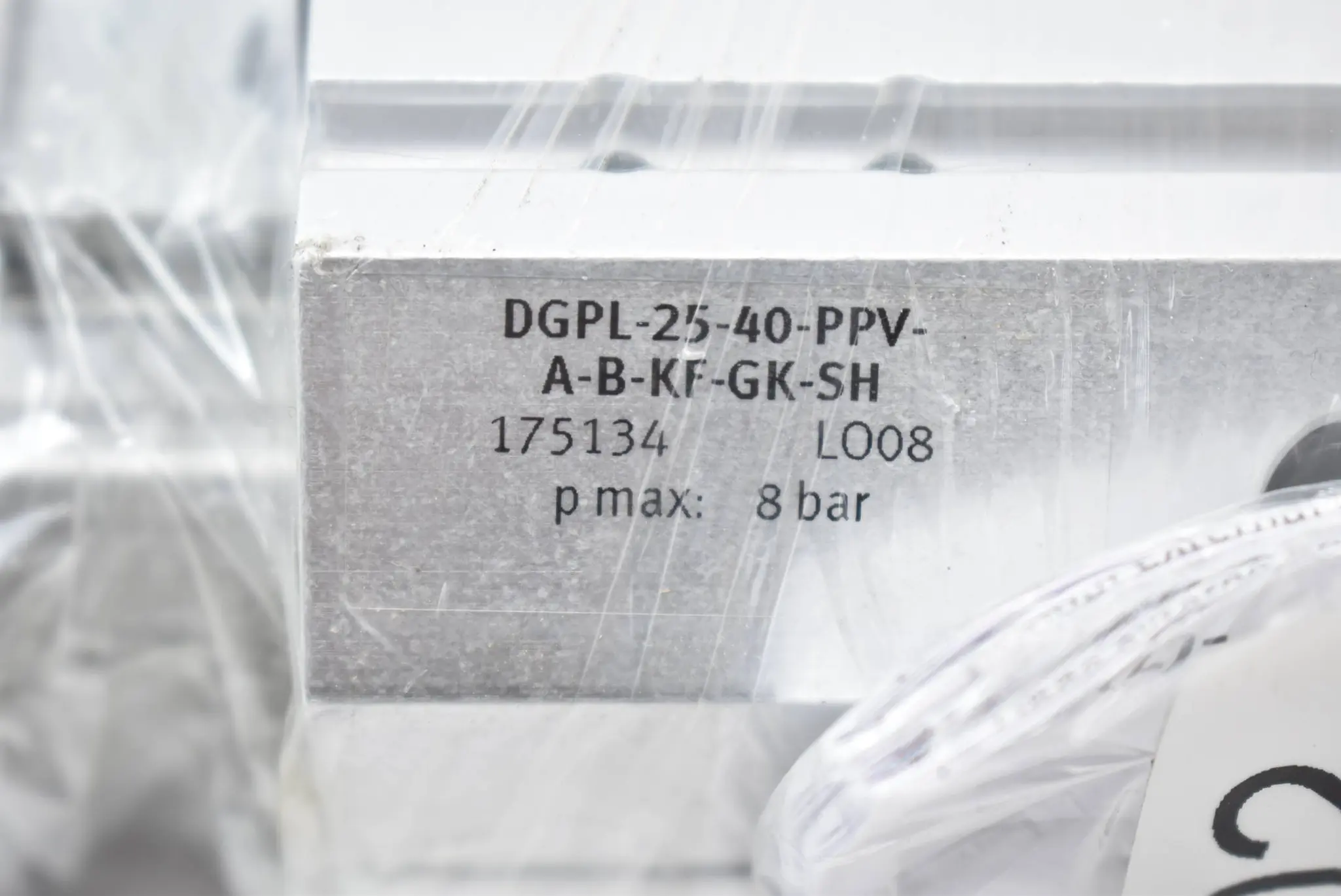 Produktfoto 1 von Festo Linearantrieb DGPL-25-40-PPV-A-B-KF-GK-SH ( 175134 ) 8 bar