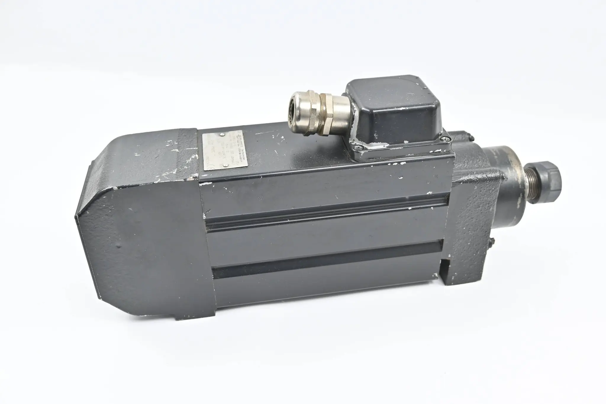 Produktfoto 1 von Emod 3~ Motor VKM64 / 26-150 ( 1.85kW 4.3 A 17500/min )