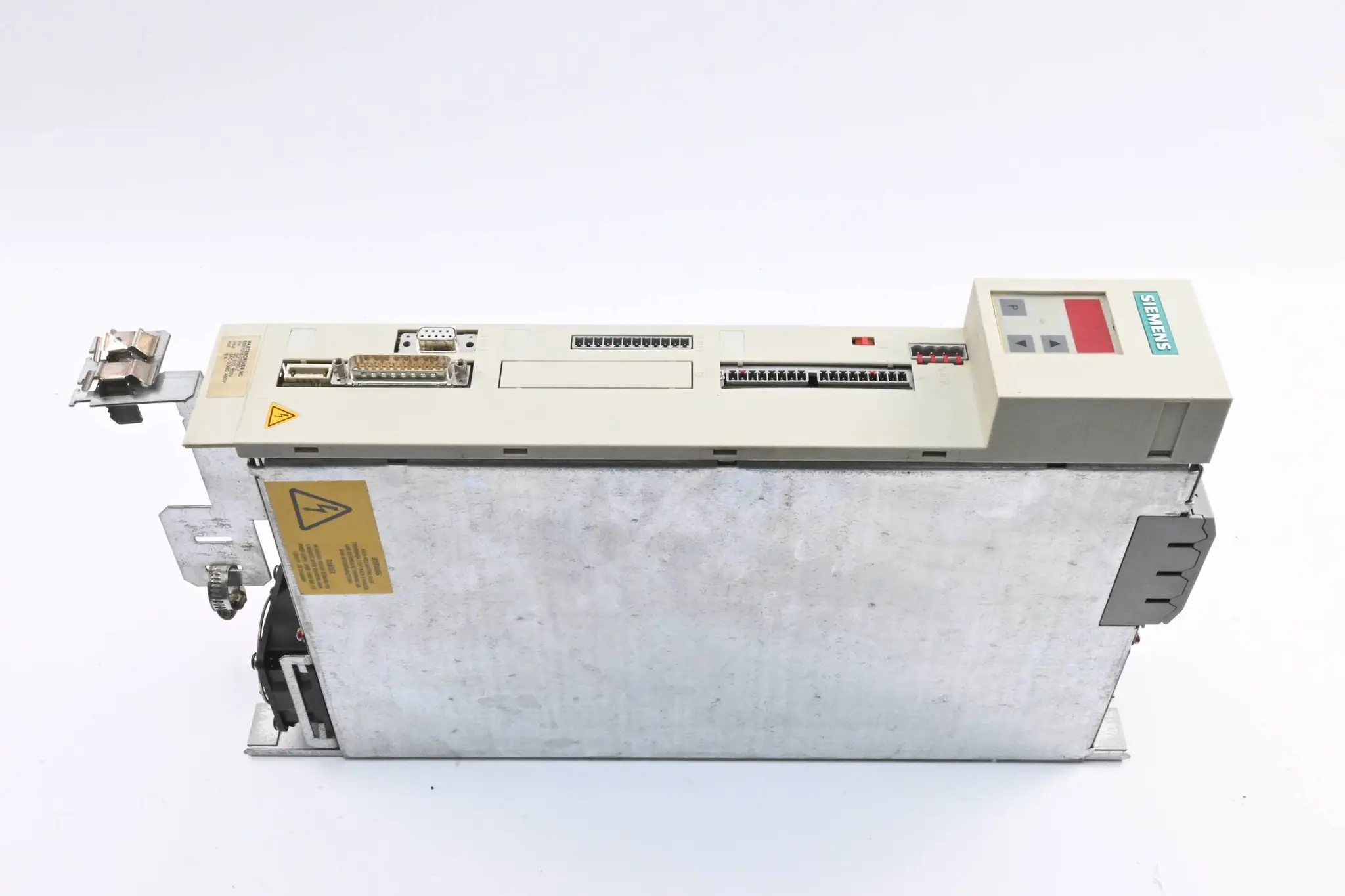 Produktfoto 1 von Siemens Masterdrives 6SE7016-0TP50-Z ( 6SE7 016-0TP50-Z ) E.C G61 + K80 + C43