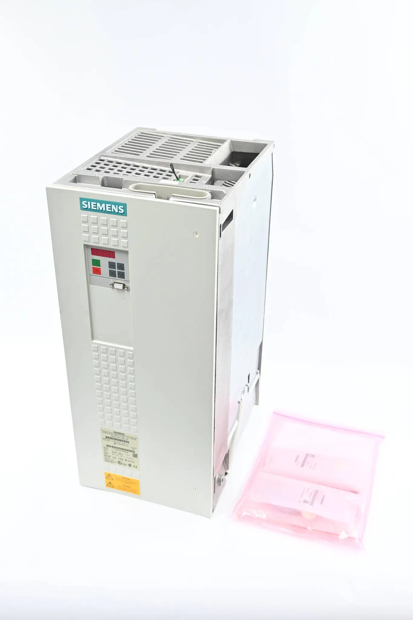 Produktfoto 1 von Siemens Simovert Masterdrive 6SE7027-2ED71-Z ( 6SE7 027-2ED71-Z ) E. E