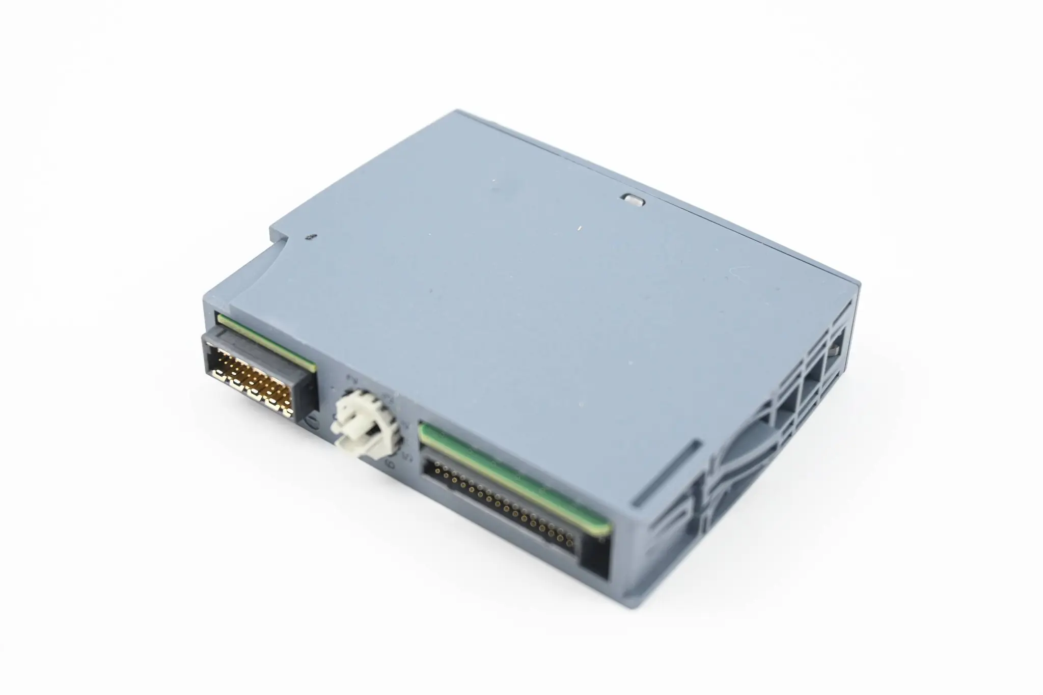 Produktfoto 1 von Siemens Simatic ET 200SP Analog 6ES7134-6JD00-0CA1 ( 6ES7 134-6JD00-0CA1 )
