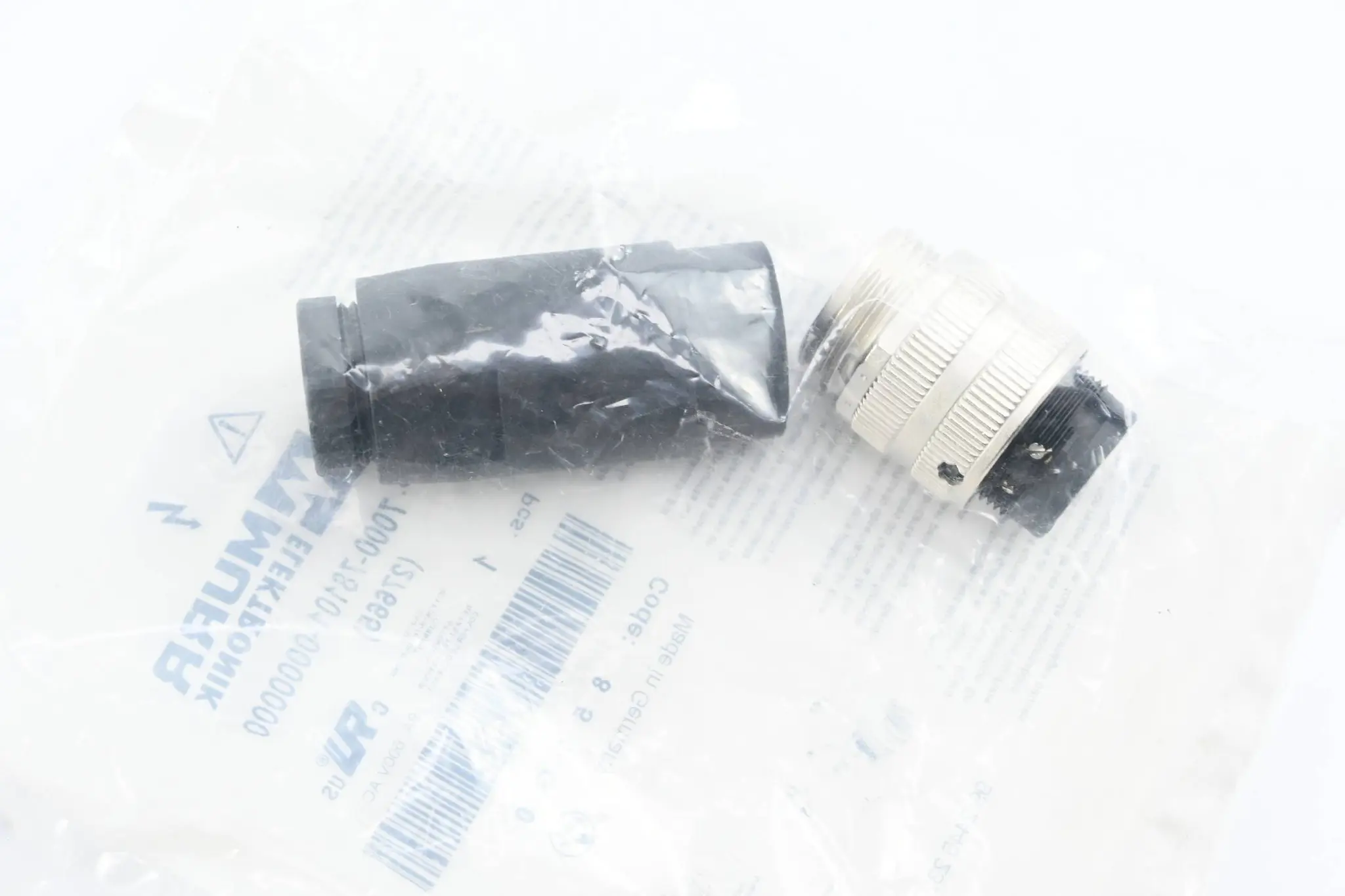 Produktfoto 1 von Murr Elektronik 7/8'' St. 0° Schraubklemmanschluss 7000-78101-0000000