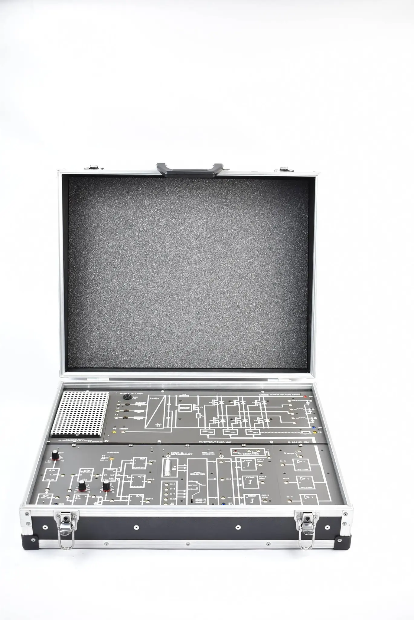 Produktfoto 1 von Messkoffer 500V 5V/5A ± 15V/0,6A PWM-Control Unit