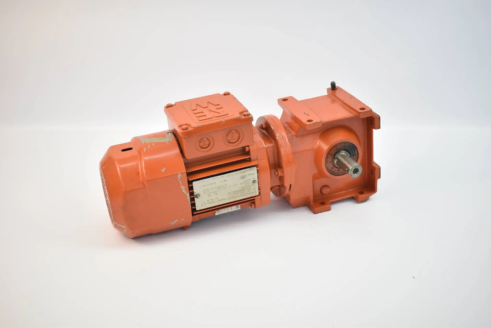Produktfoto 1 von SEW eurodrive Getriebemotor S32 DT63L4B03/TF ( 0,25kW 1400r/min. 50Hz )