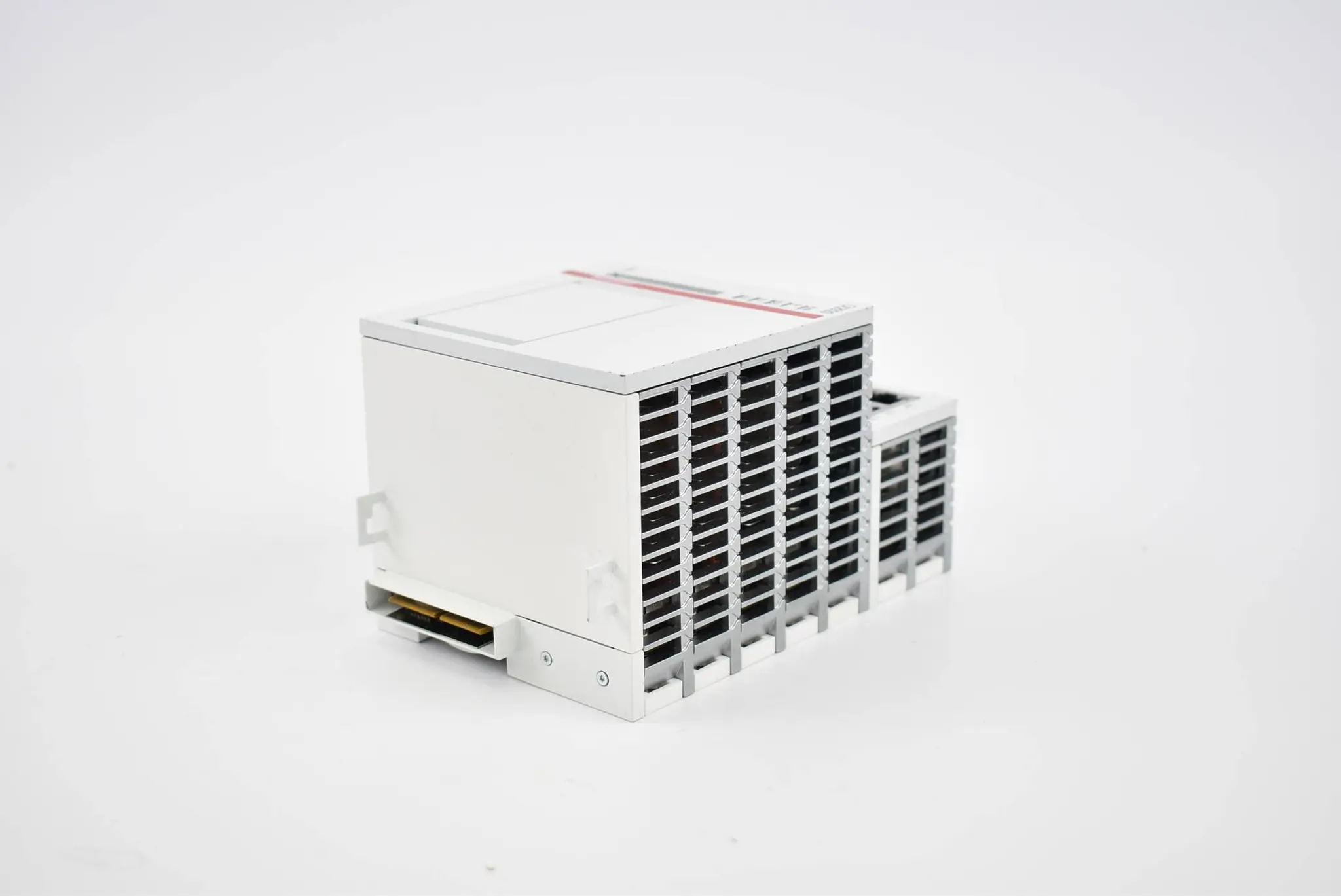 Produktfoto 1 von Beckhoff CPU-Grundmodul 24VDC max. 4A 4GB CX2020-0130 ( CX 2020 ) HW2.6