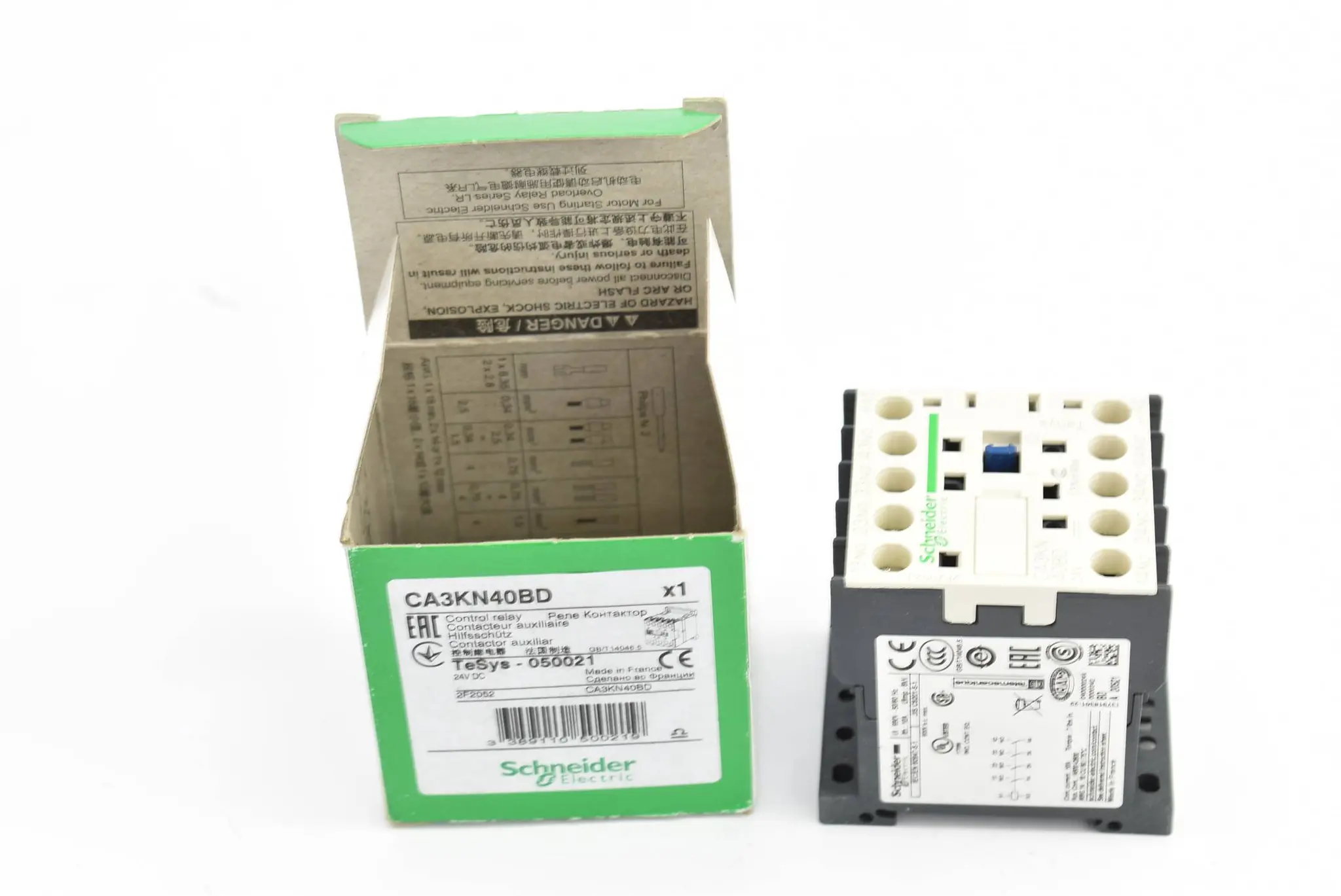 Produktfoto 1 von Schneider electric control relay CA3KN40BD