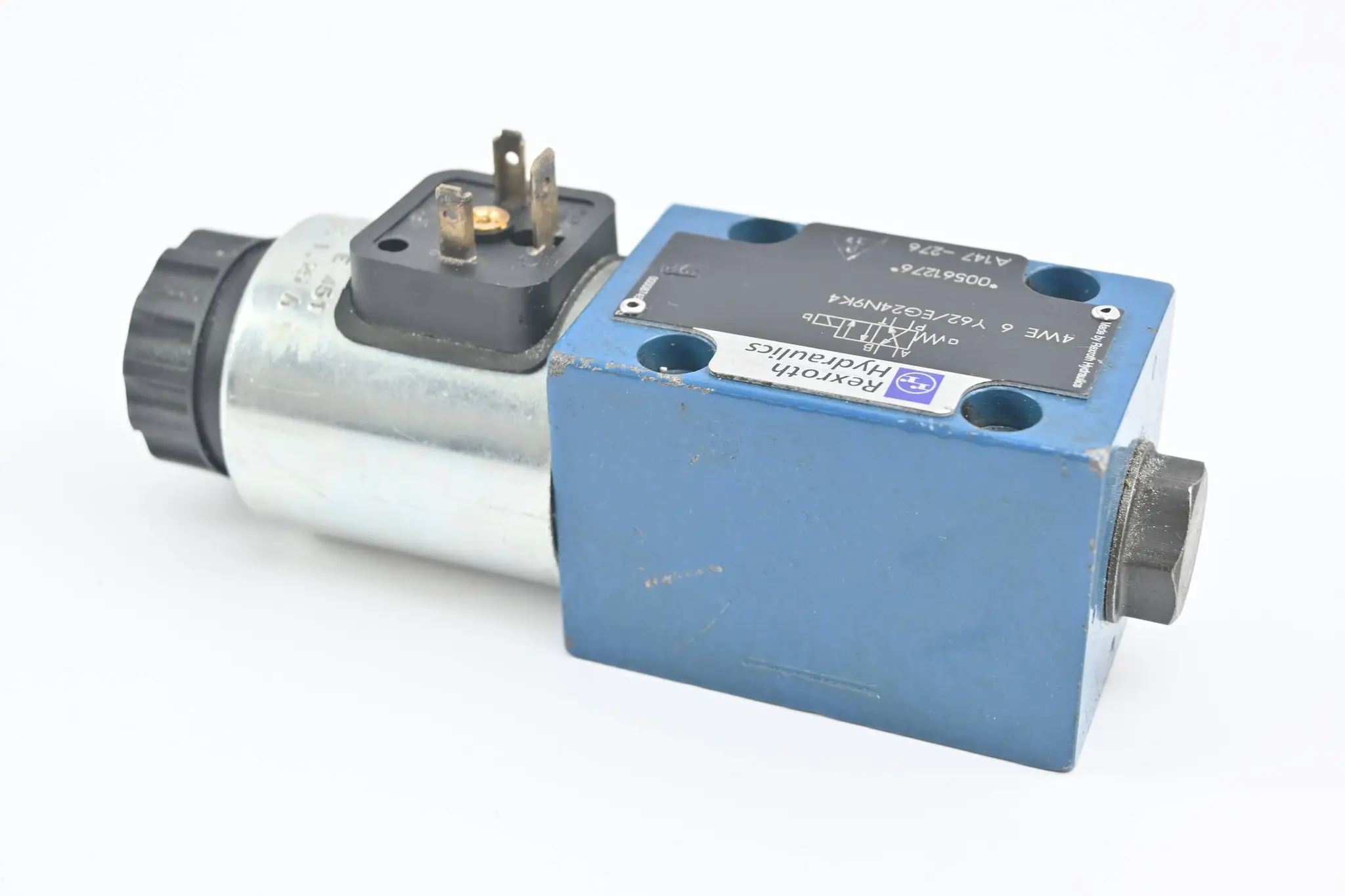 Produktfoto 1 von Rexroth Hydraulics Wegeschieberventil 4WE 6 Y62/EG24N9K4 ( R900561276 )