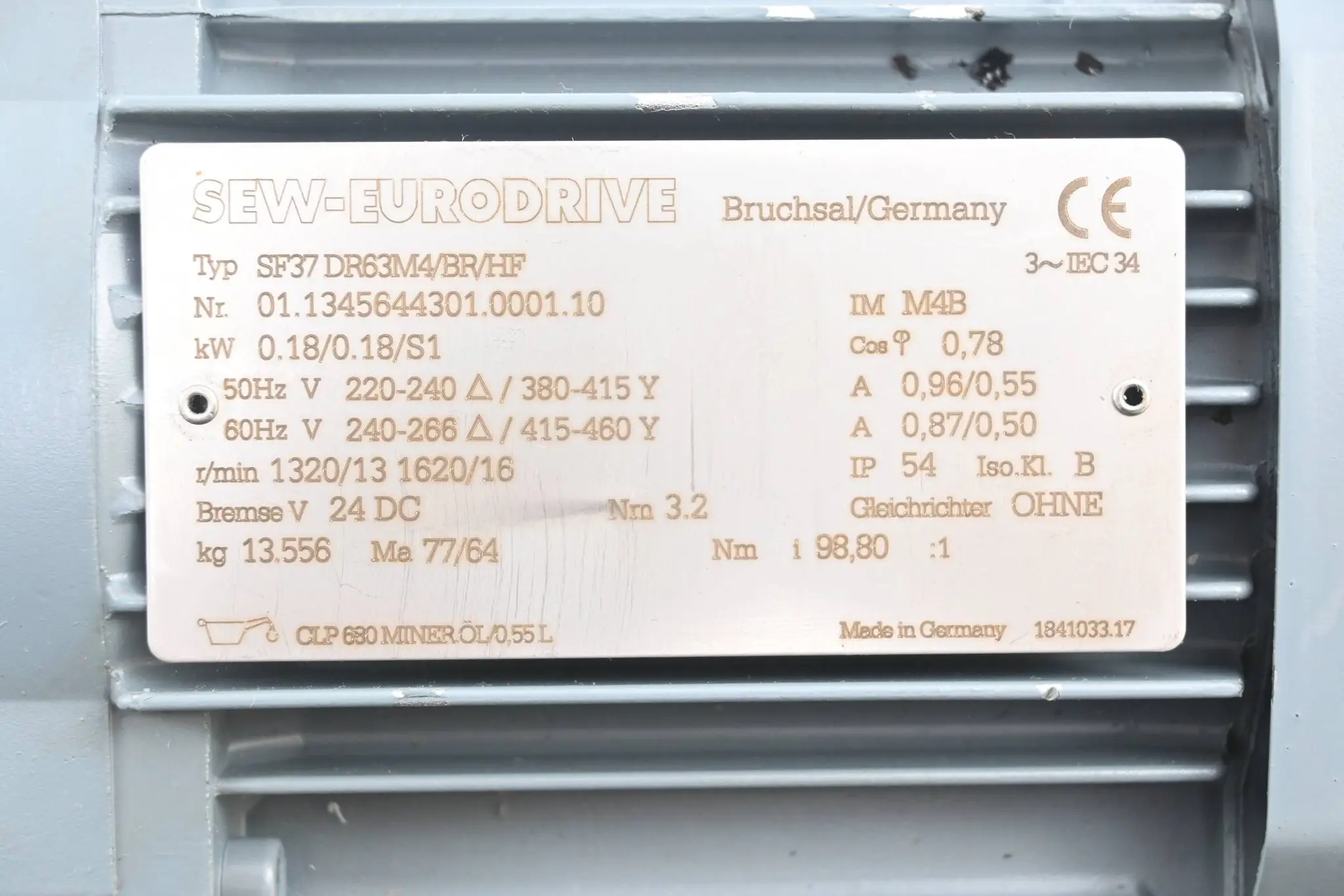Produktfoto 1 von SEW Eurodrive Getriebemotor SF37 DR63M4/BR/HF ( SF37DR63M4/BR/HF )
