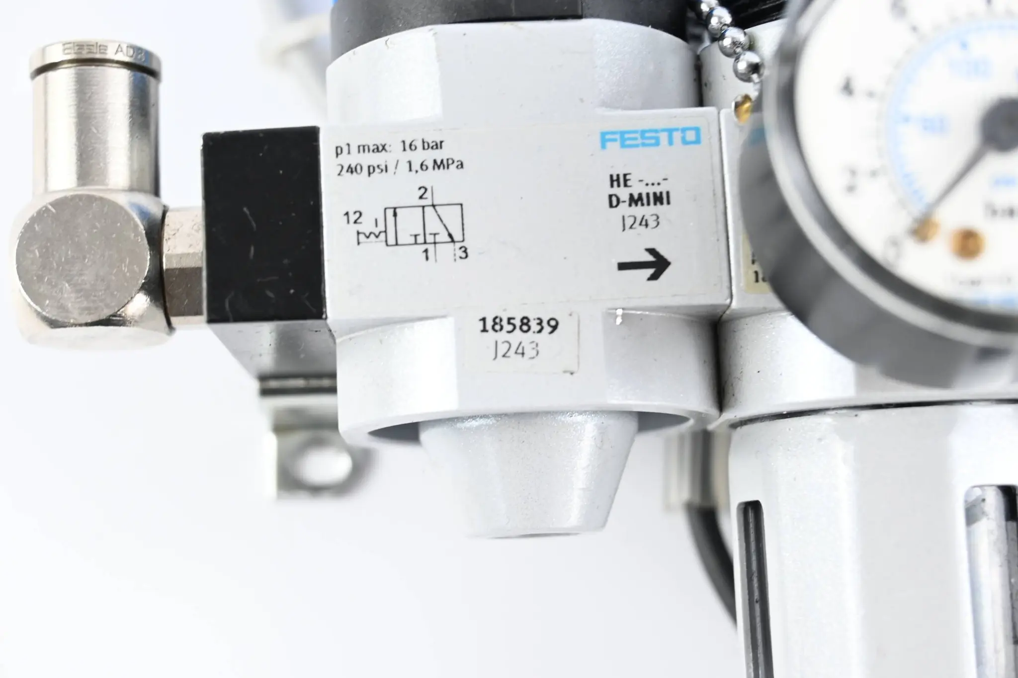 Produktfoto 1 von Festo Wartungseinheit FRC-1/8-D-MINI-KF ( 185839 )