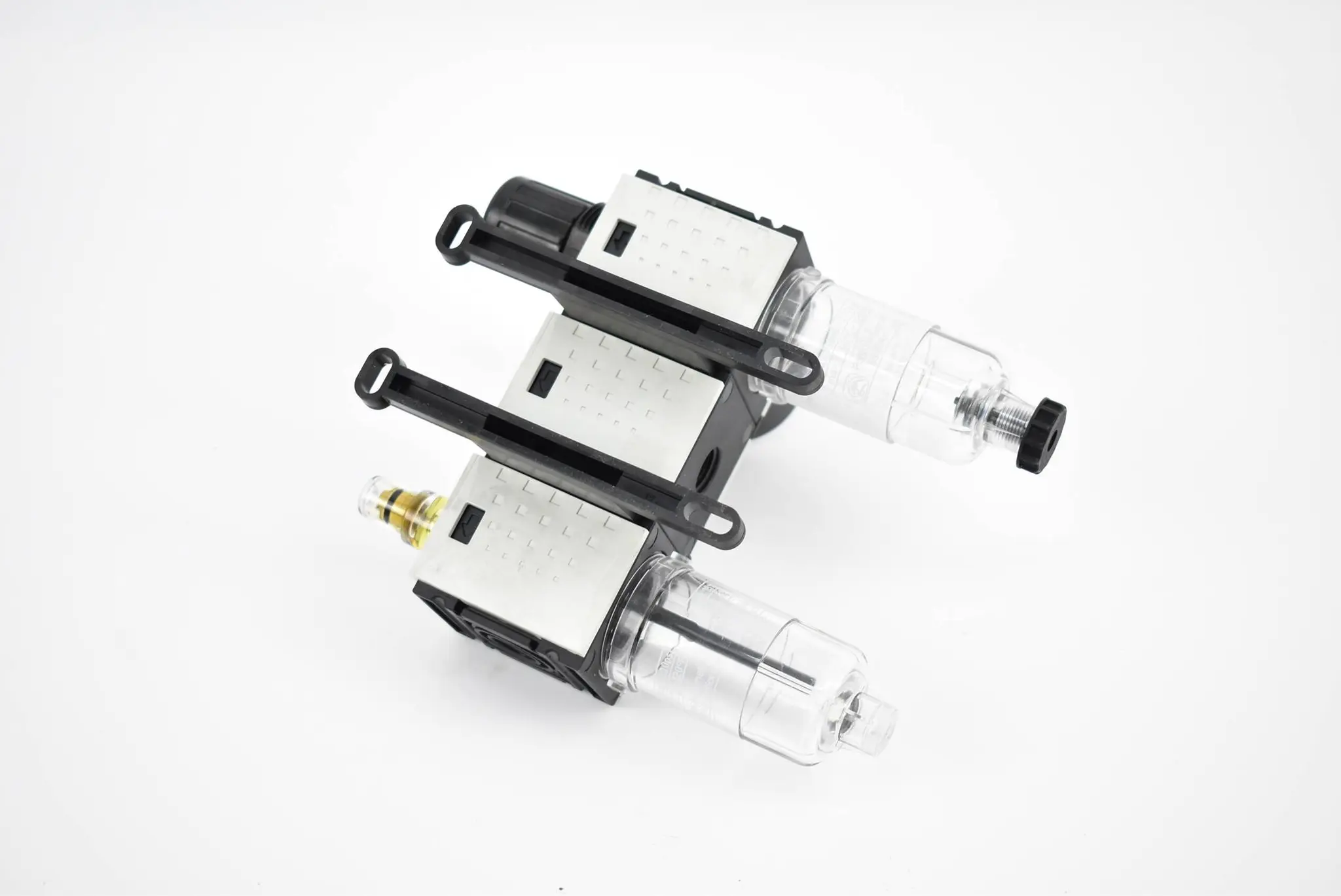 Produktfoto 1 von Wartungseinheit 82100.CC03 + 84040.CC00 + 82500.CC00 inkl. Manometer