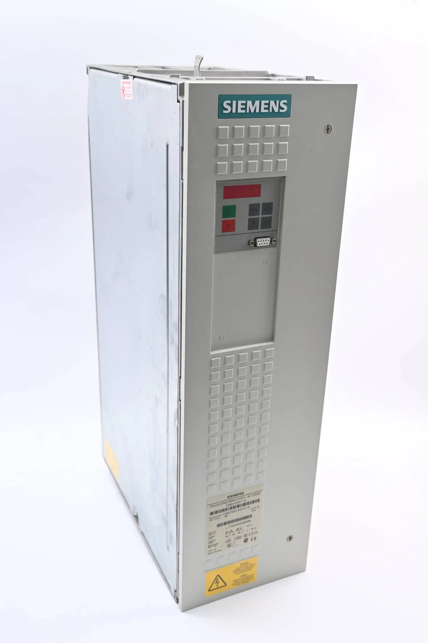 Produktfoto 1 von GENERALÜBERHOLT Siemens Simovert 6SE7023-4EC21-Z ( 6SE7 023-4EC21-Z ) Z=V04 E.A