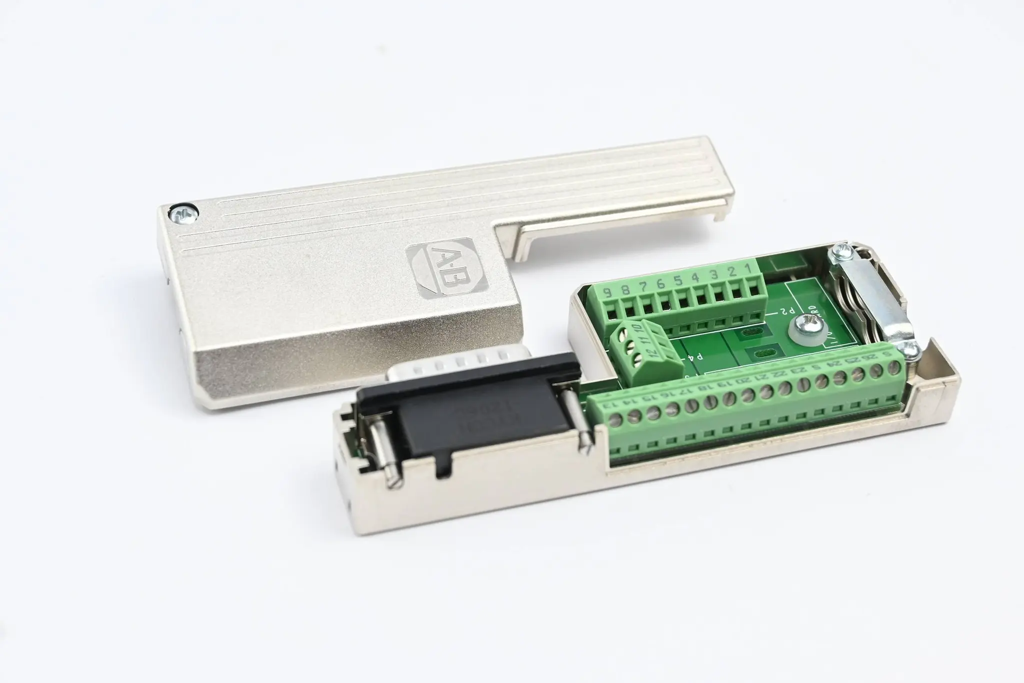 Produktfoto 1 von Allen Bradley Connector Kit K6K I/O 2090-K6CK-D26M