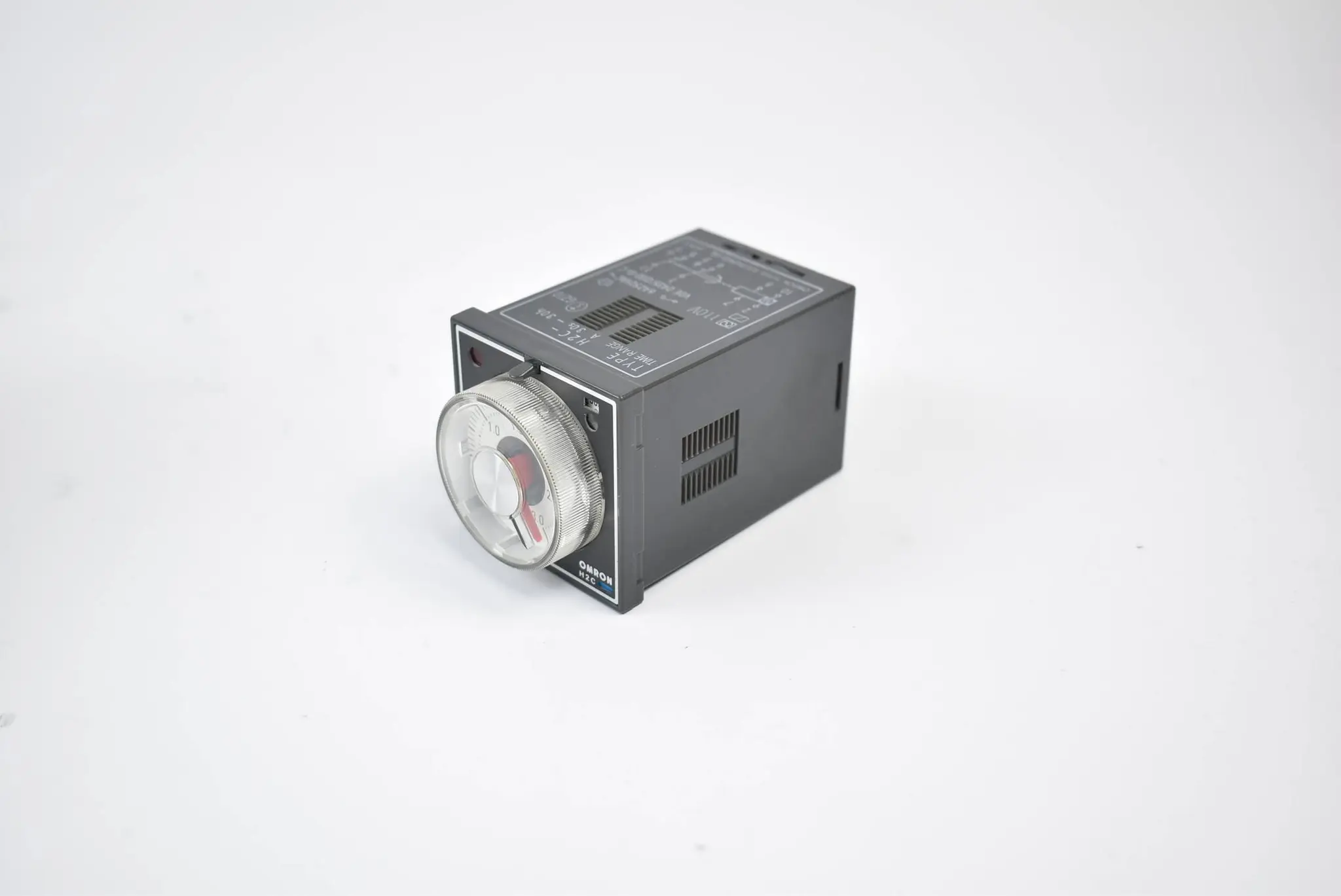 Produktfoto 1 von Omron Multi Range Timer H2C ( H2C-A ) 30s-30h 110 VAC