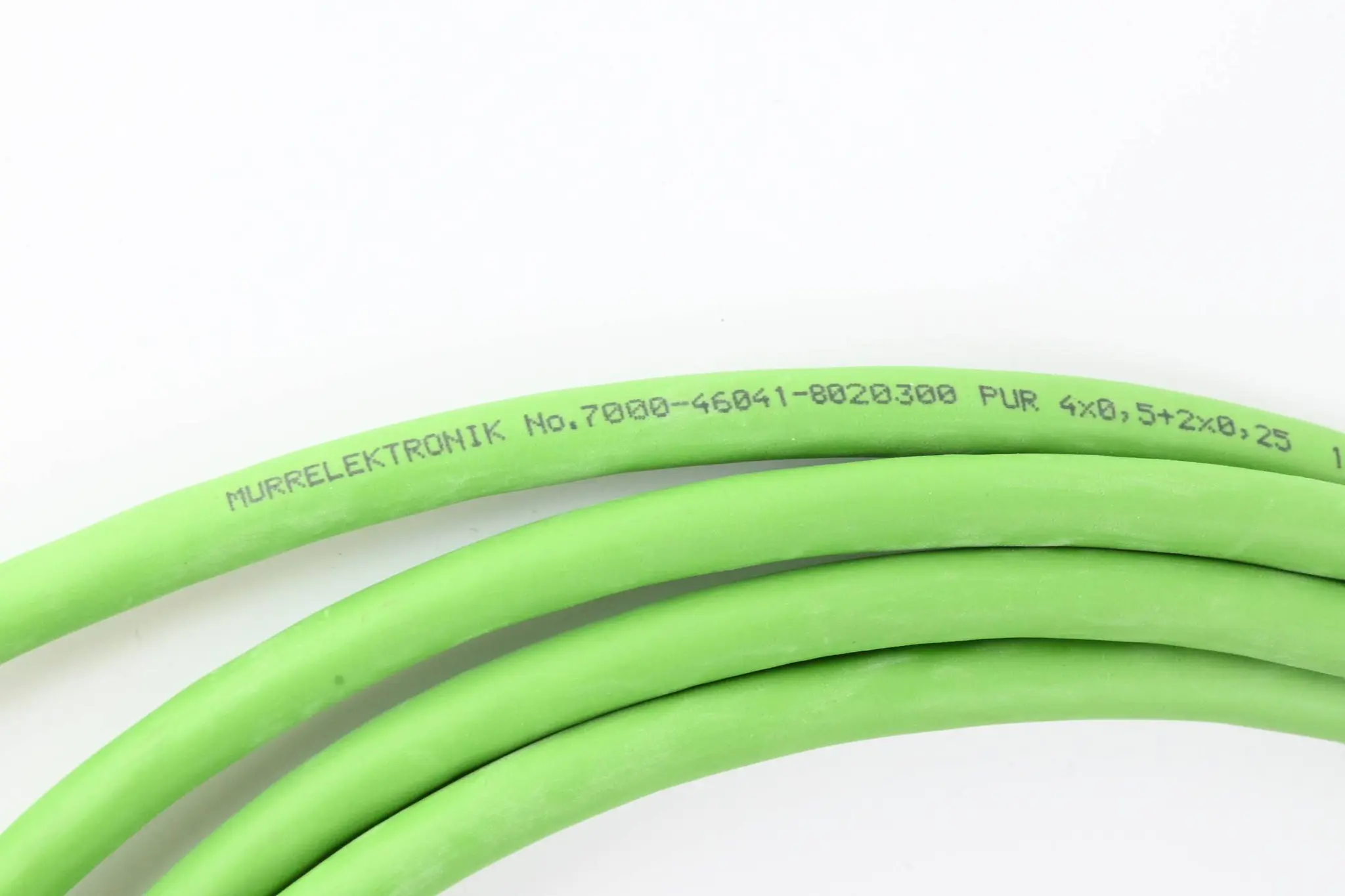 Produktfoto 1 von Murr Kabel M12 St. 0° / M12 Bu. 0° A-kod. geschirmt ( 7000-46041-8020300 )