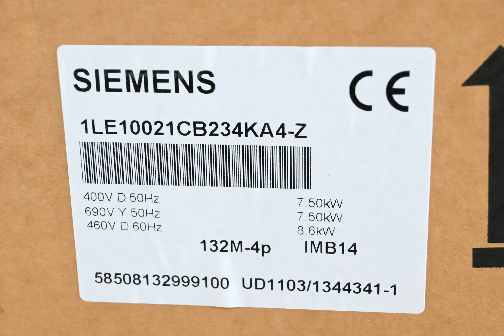 Produktfoto 1 von Siemens Simotics Niederspannungsmotor 1LE1002-1CB23-4KA4-Z / 1LE1 002-1CB23-4KA4