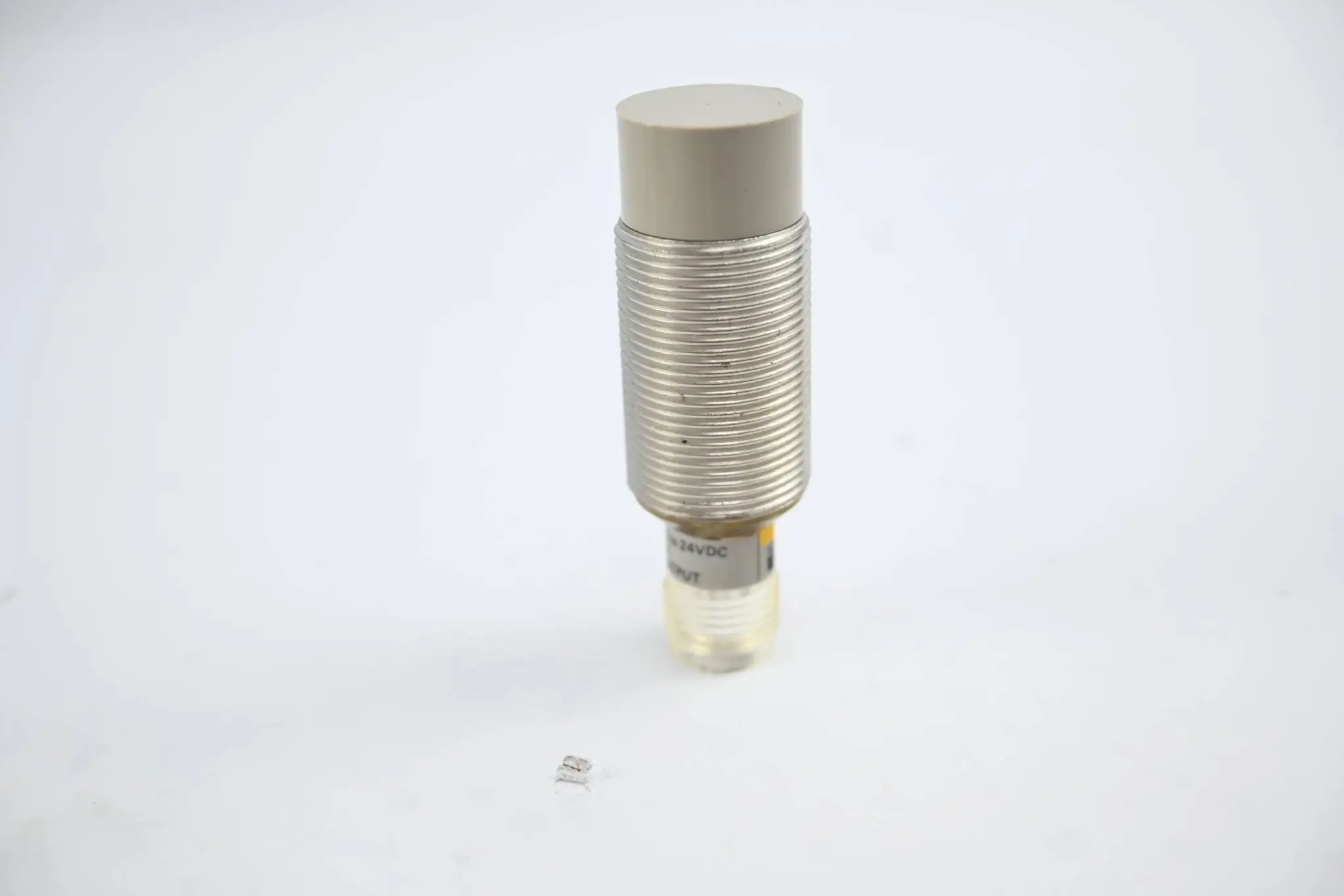 Produktfoto 1 von Omron Proximity Switch Näherungsschalter TL-X10MC1-P1E
