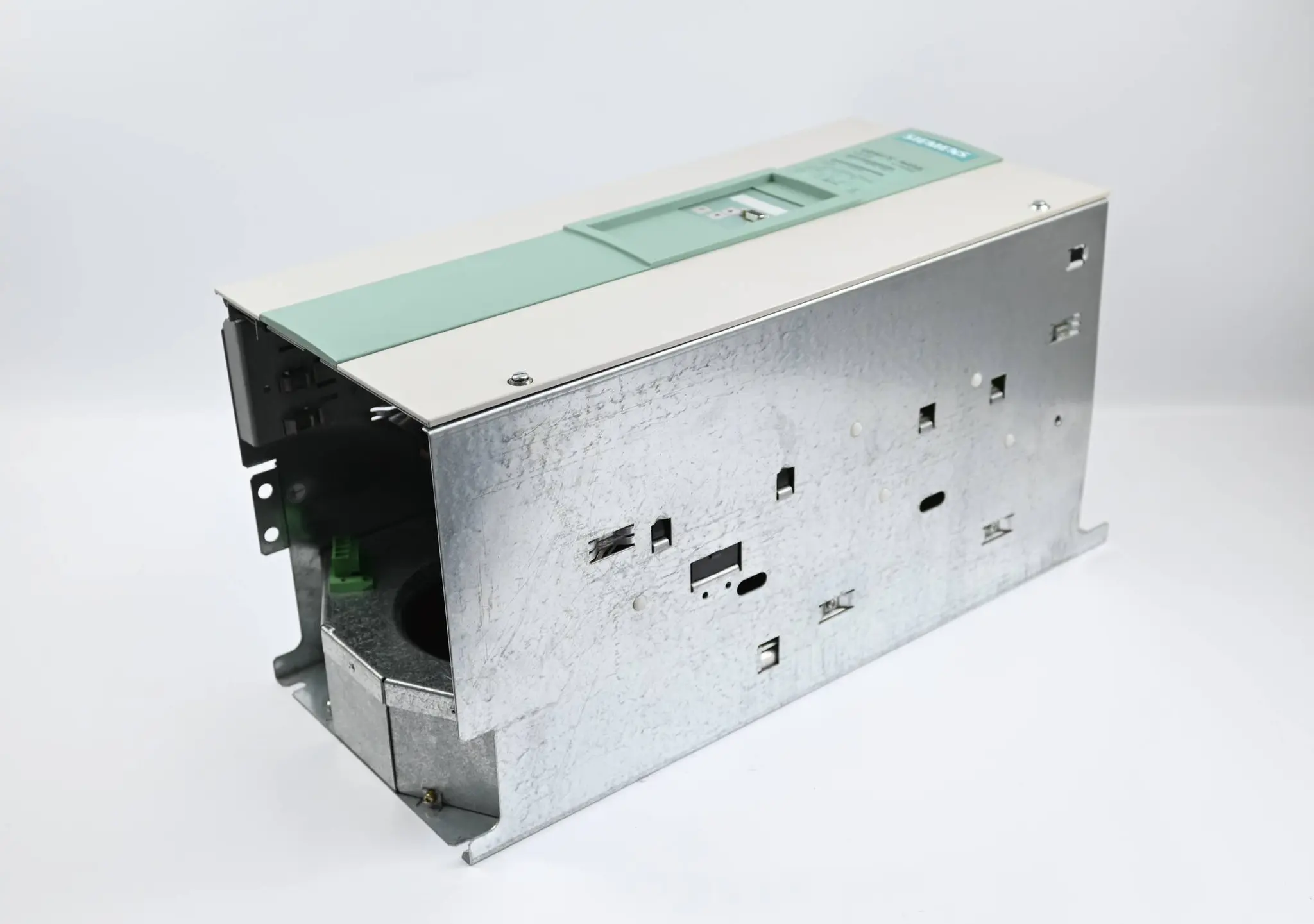 Produktfoto 1 von Siemens Simoreg DC Master 6RA7085-6DS22-0 ( 6RA7 085-6DS22-0 ) E.A2