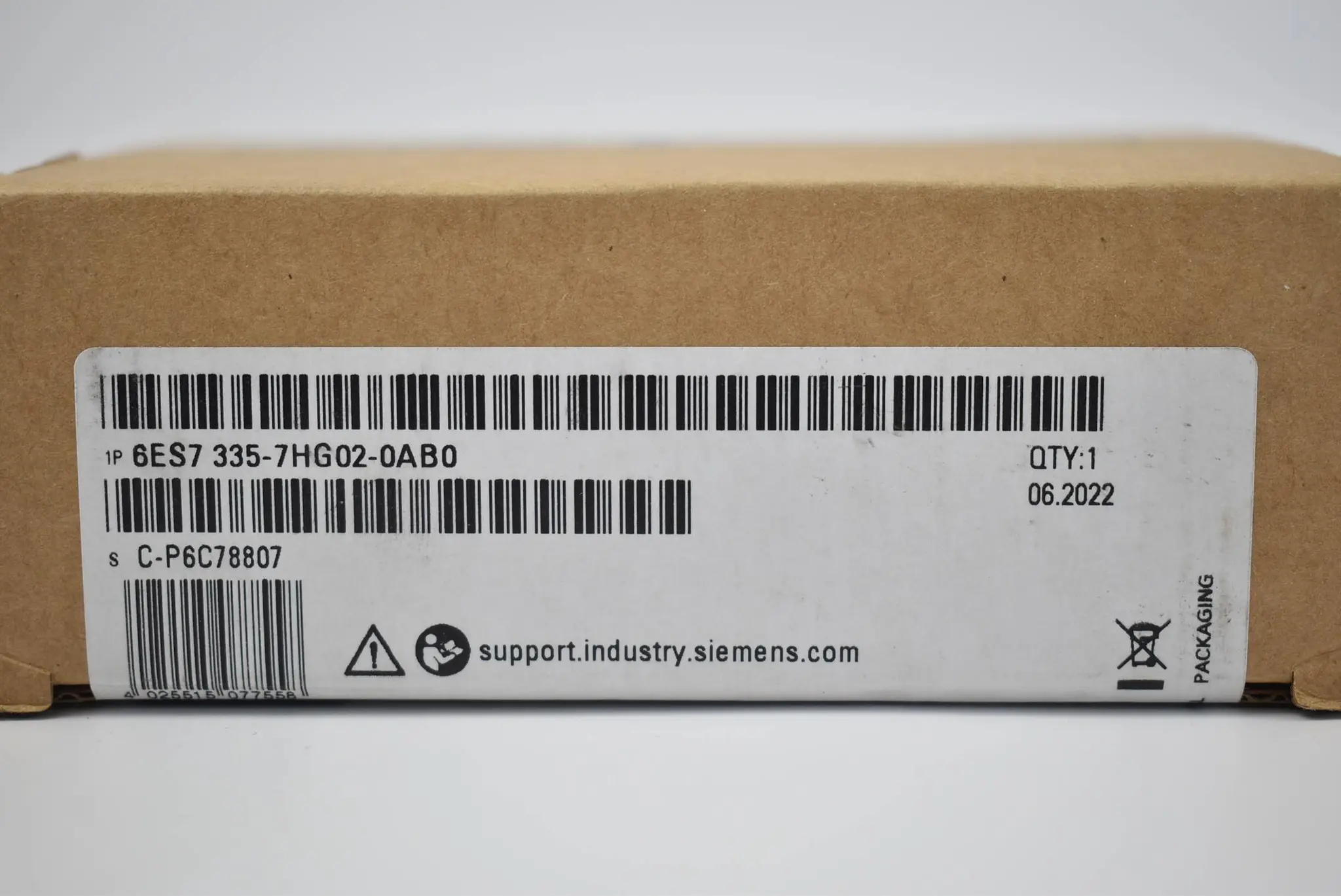 Produktfoto 1 von Siemens simatic S7-300 analog 6ES7 335-7HG02-0AB0 ( 6ES7335-7HG02-0AB0 ) E06