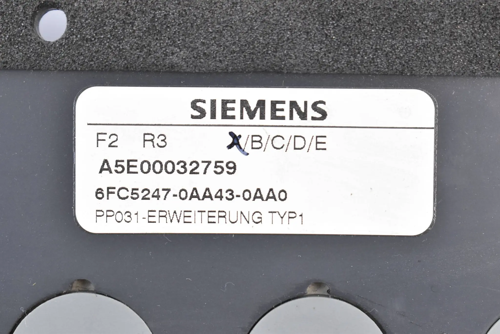 Produktfoto 1 von Siemens Sinumerik PP031-Erweiterung 6FC5247-0AA43-0AA0 ( 6FC5 247-0AA43-0AA0 )