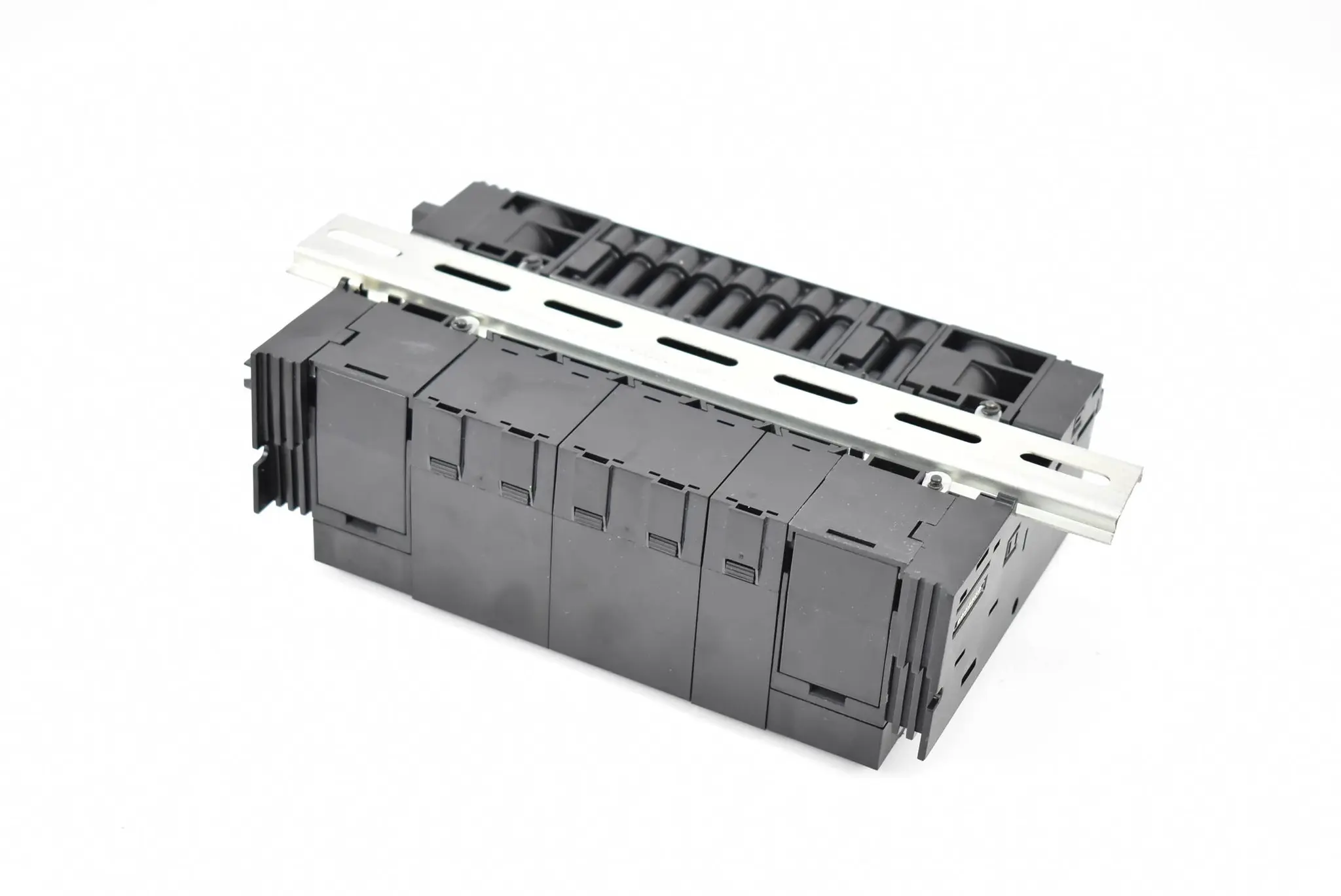 Produktfoto 1 von Bürkert Ventilinsel 95307353 inkl. 7x Pneumatikvenile 00144935