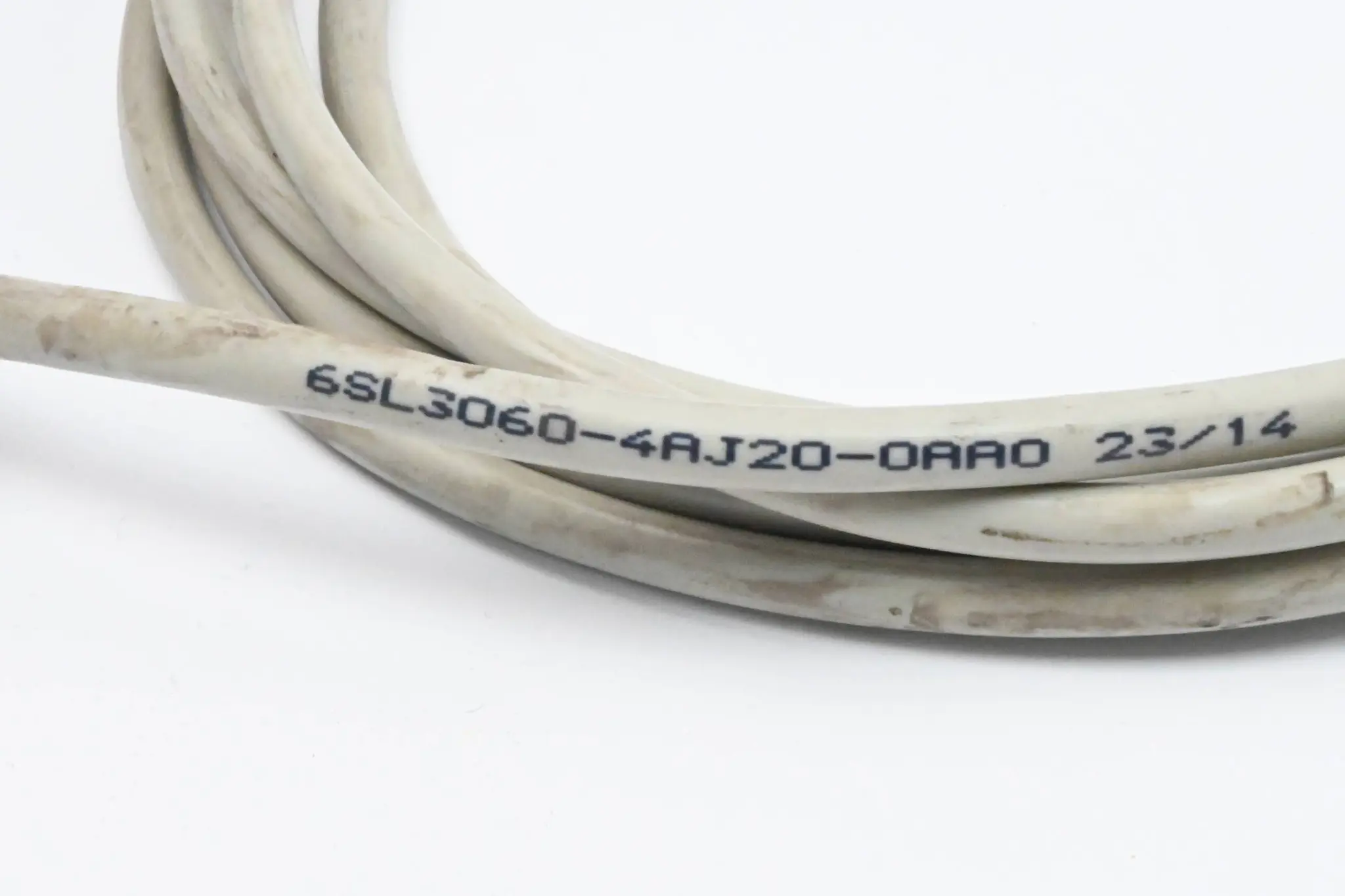 Produktfoto 1 von Siemens Datenkabel 6SL3060-4AJ20-0AA0 ( 6SL3 060-4AJ20-0AA0 ) 2,8m