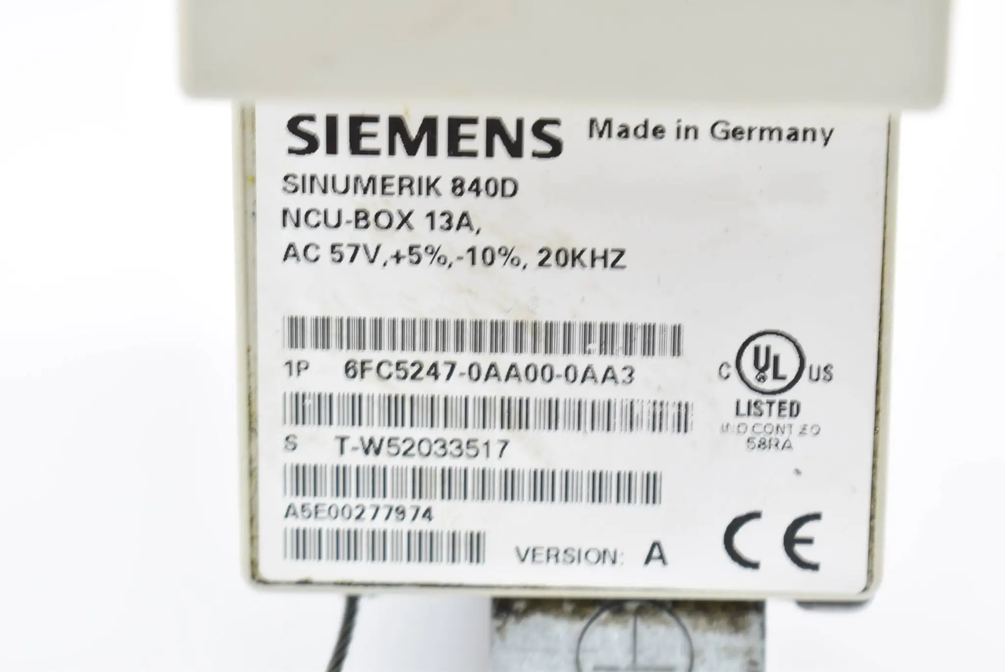 Produktfoto 1 von Siemens sinumerik 840D/DE NCU-BOX 13A 6FC5247-0AA00-0AA3 ( 6FC5 247-0AA00-0AA3 )