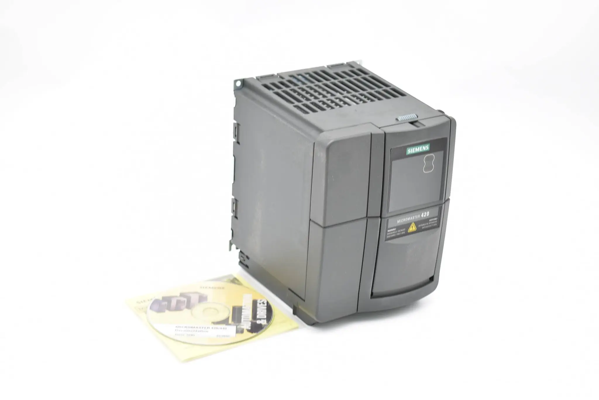 Produktfoto 1 von Siemens Micromaster 420 6SE6420-2AB21-5BA0 ( 6SE6 420-2AB21-5BA0 ) E. B10/1.05