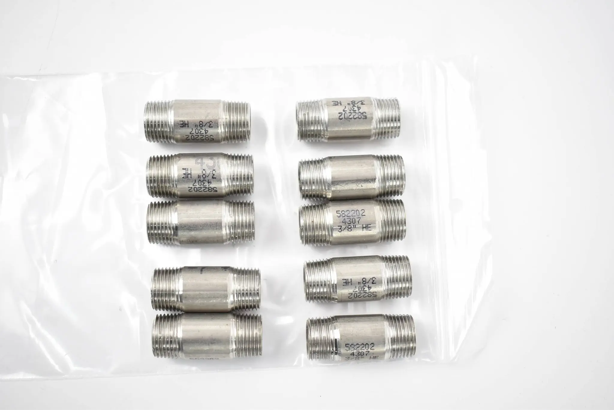 Produktfoto 1 von Rohrdoppelnippel lang 3/8" x 400 mm ( VE 10 Stück )