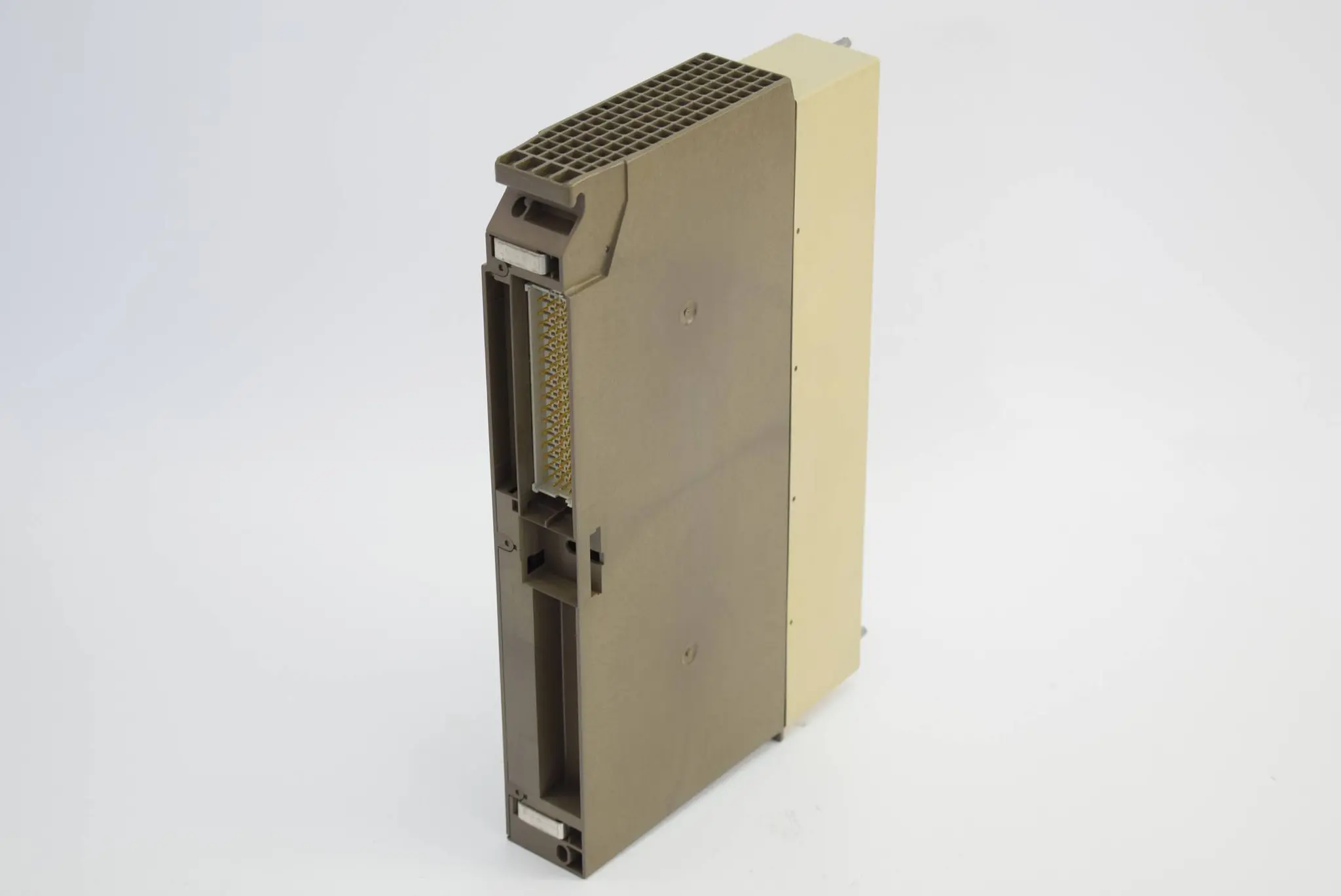 Produktfoto 1 von Siemens simatic S5 6ES5 942-7UF14 ( 6ES5942-7UF14 )