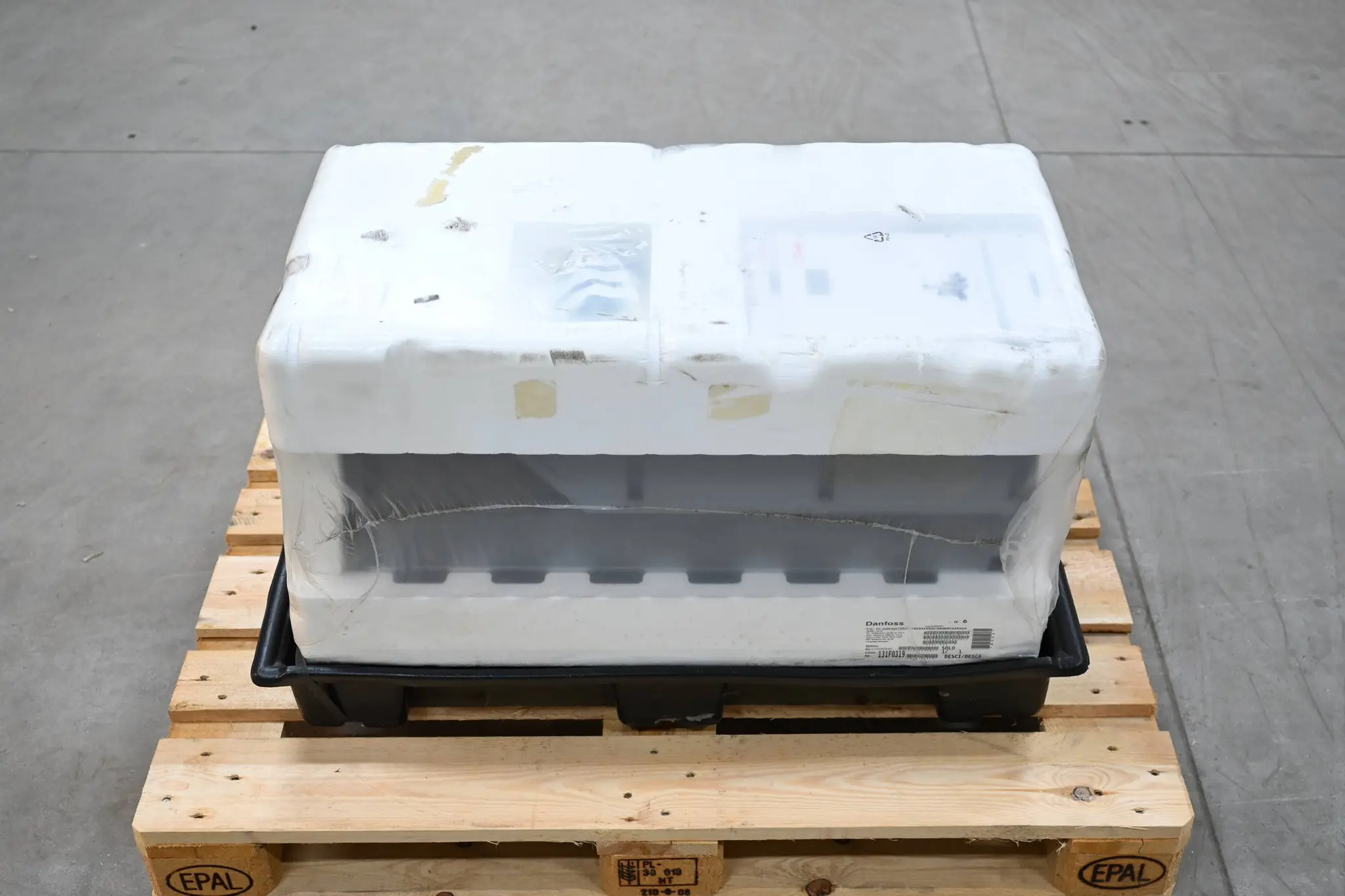 Produktfoto 1 von Danfoss VLT Umrichter FC-302P30KT2E21H1BXXXXXS001XA0BXCXXXXDX ( 131F0319 )