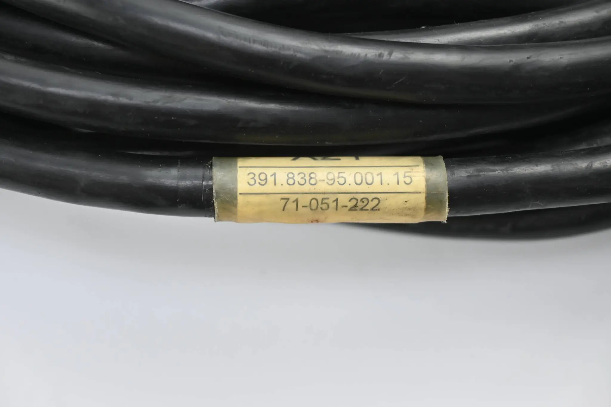 Produktfoto 1 von Kuka Datenkabel 71-051-222 ( 391.838-95.001.15 ) 15,0m