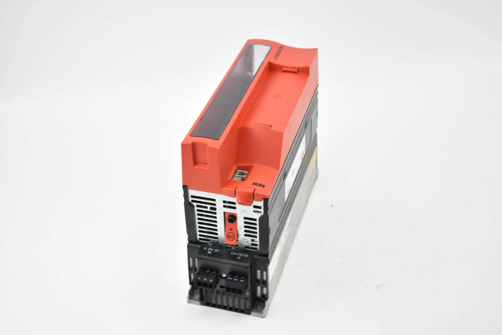Produktfoto 1 von SEW Eurodrive Umrichter MDX61B0015-5A3-4-00 inkl. MDX60A0015-5A3-4-00