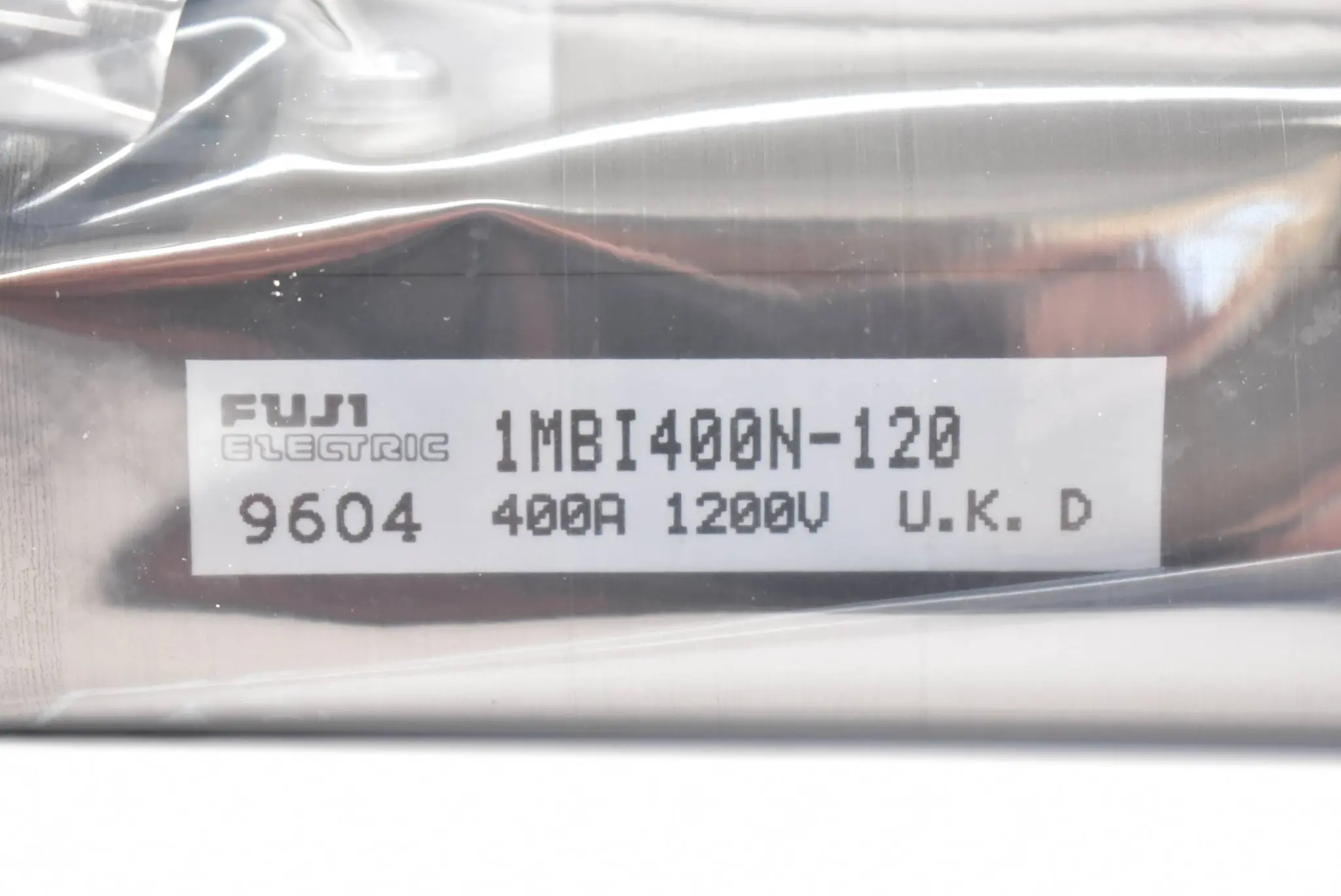 Produktfoto 1 von Danfoss Fuji IGBT-Modul für VLT 5125-5150 1MBI400N-120 ( 176F1127 )
